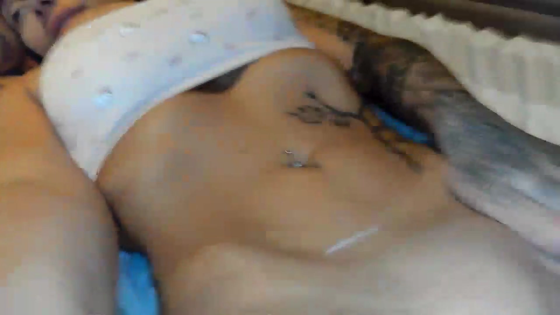 Gallery image thumbnail from EnglishRose3's myfreecams stream on, 05/07/2026, 07:29 image 12 of 20