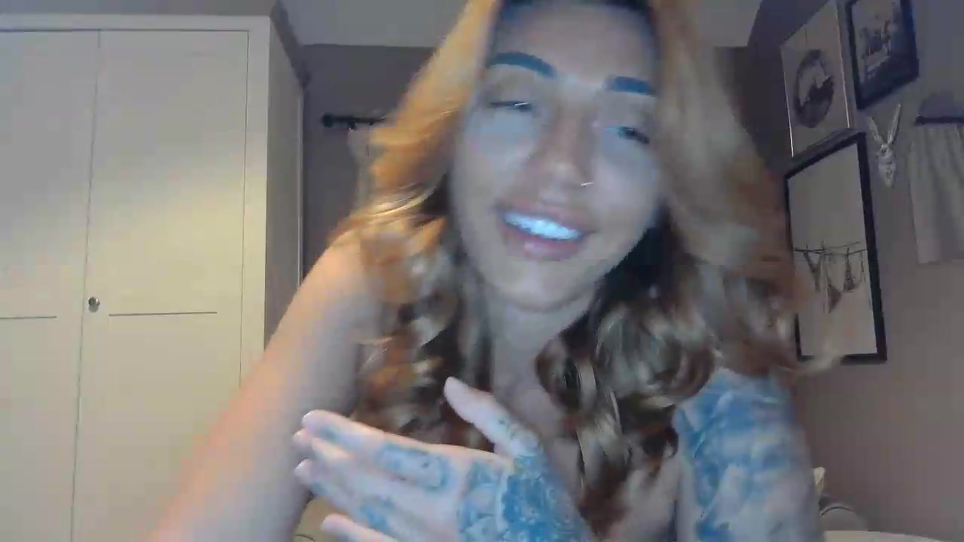 Gallery image thumbnail from EnglishRose3's myfreecams stream on, 05/15/2026, 06:23 image 9 of 20