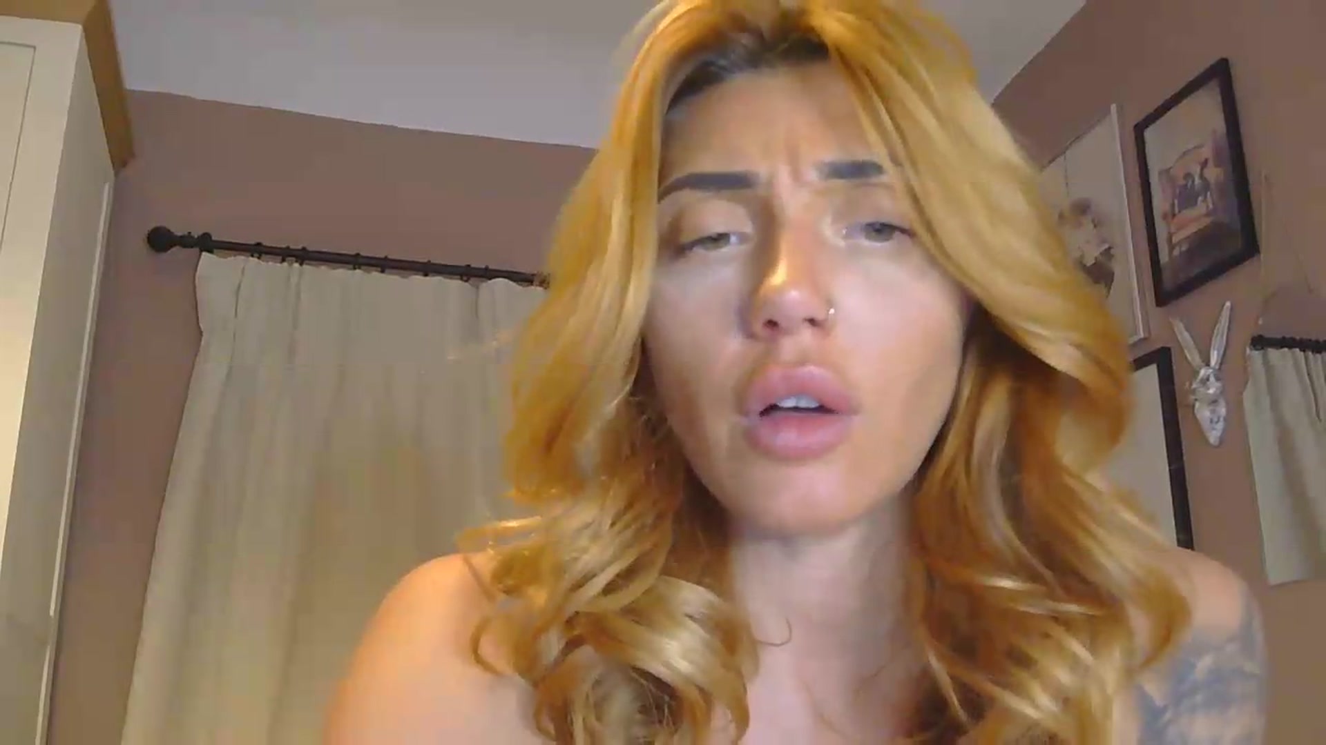 Gallery image thumbnail from EnglishRose3's myfreecams stream on, 06/02/2026, 09:02 image 20 of 20