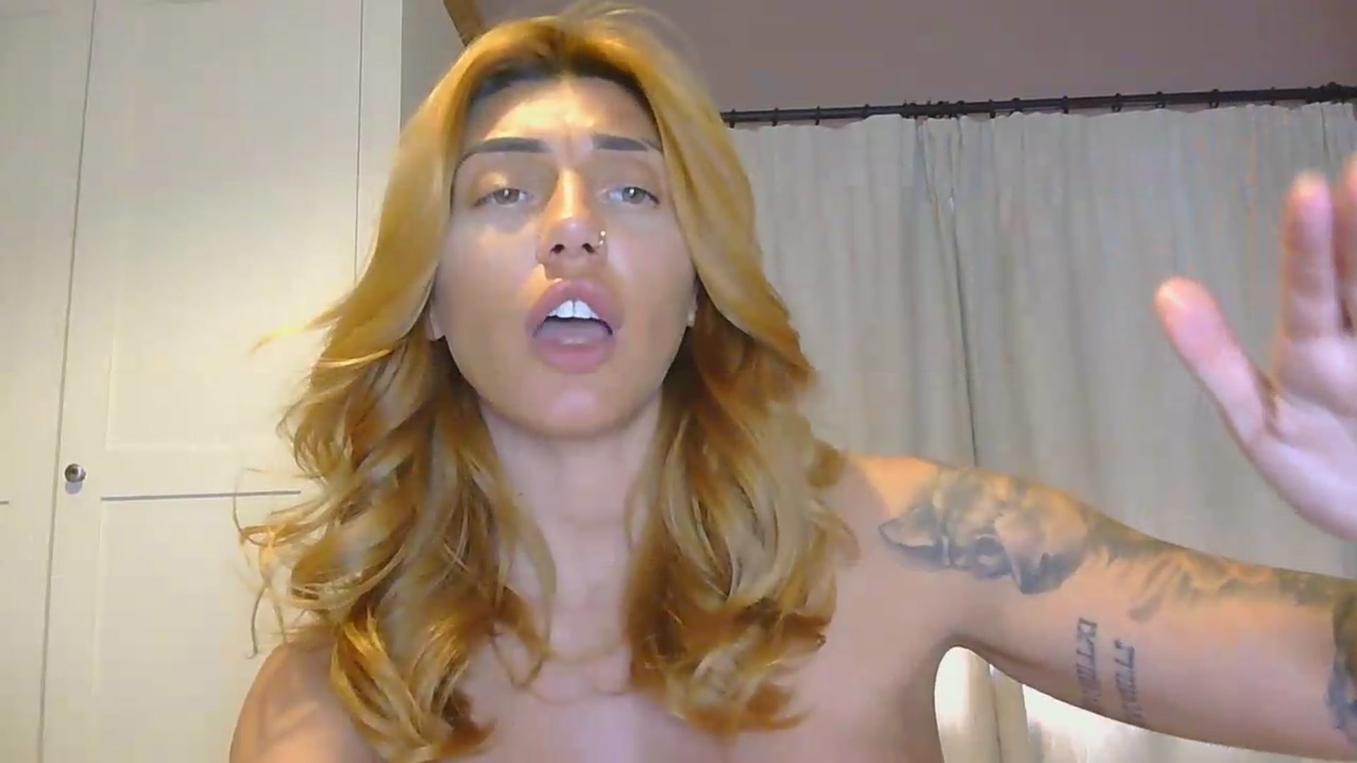 Gallery image thumbnail from EnglishRose3's myfreecams stream on, 06/04/2026, 08:50 image 16 of 20