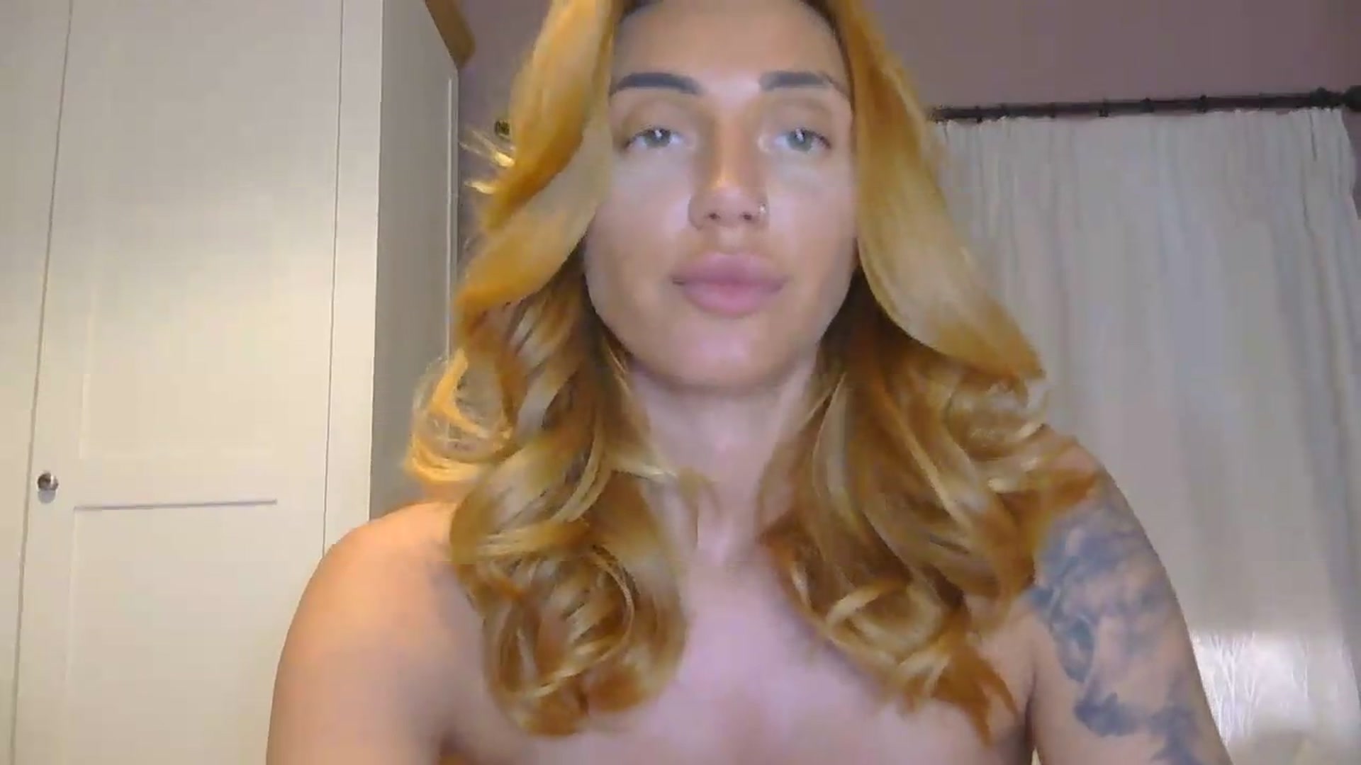 Gallery image thumbnail from EnglishRose3's myfreecams stream on, 06/04/2026, 08:50 image 18 of 20