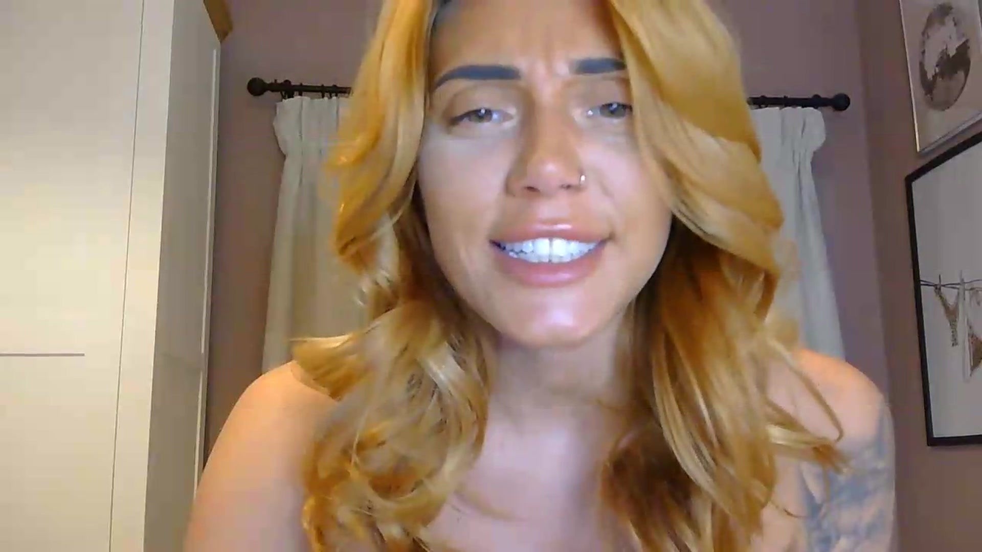 Gallery image thumbnail from EnglishRose3's myfreecams stream on, 06/08/2026, 08:29 image 5 of 20