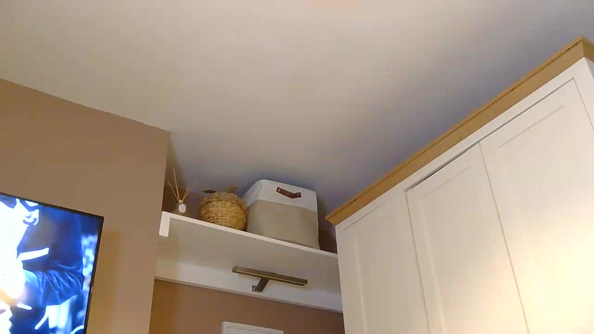 Gallery image thumbnail from EnglishRose3's myfreecams stream on, 06/09/2026, 07:52 image 16 of 20