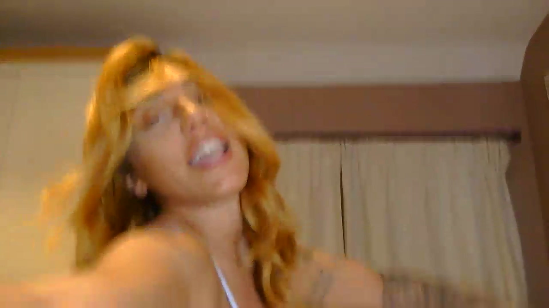 Gallery image thumbnail from EnglishRose3's myfreecams stream on, 06/21/2026, 10:02 image 8 of 20