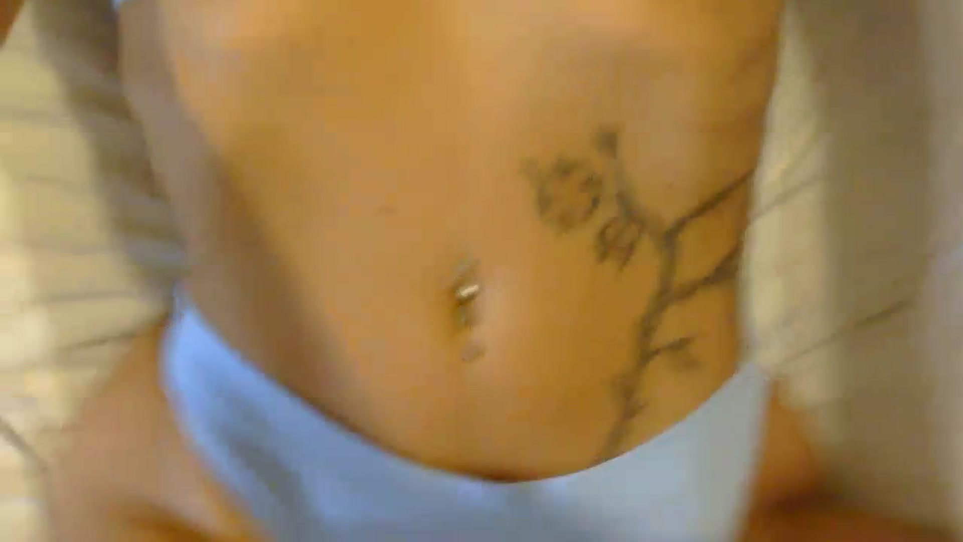 Gallery image thumbnail from EnglishRose3's myfreecams stream on, 06/24/2026, 06:50 image 19 of 20