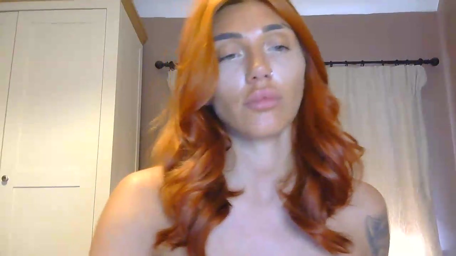 Gallery image thumbnail from EnglishRose3's myfreecams stream on, 06/26/2026, 07:29 image 14 of 20