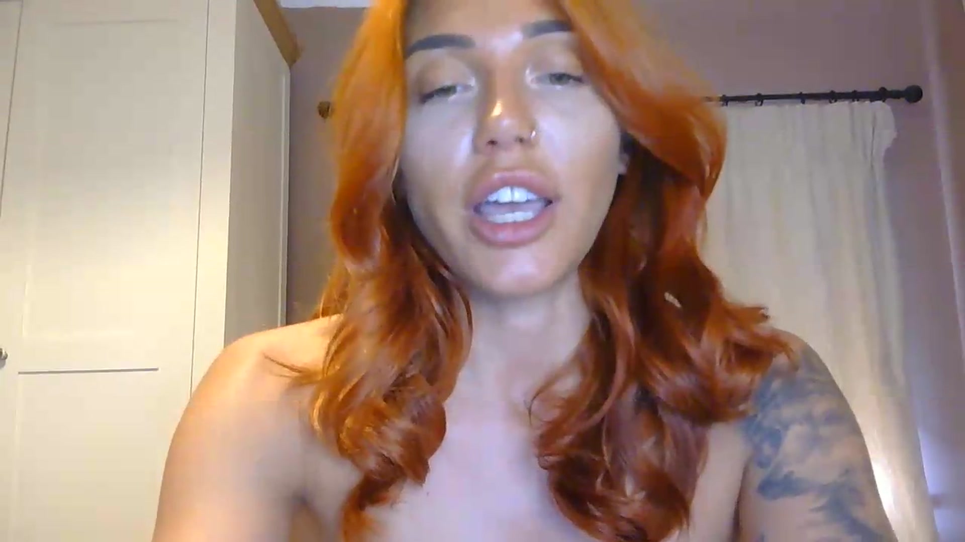 Gallery image thumbnail from EnglishRose3's myfreecams stream on, 06/26/2026, 08:15 image 9 of 20