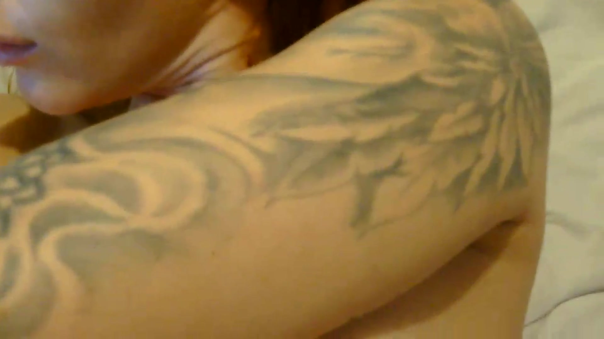 Gallery image thumbnail from EnglishRose3's myfreecams stream on, 06/26/2026, 08:15 image 13 of 20