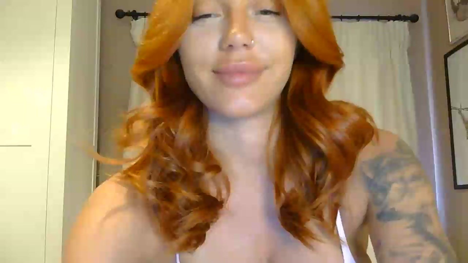 Gallery image thumbnail from EnglishRose3's myfreecams stream on, 06/29/2026, 08:53 image 10 of 20