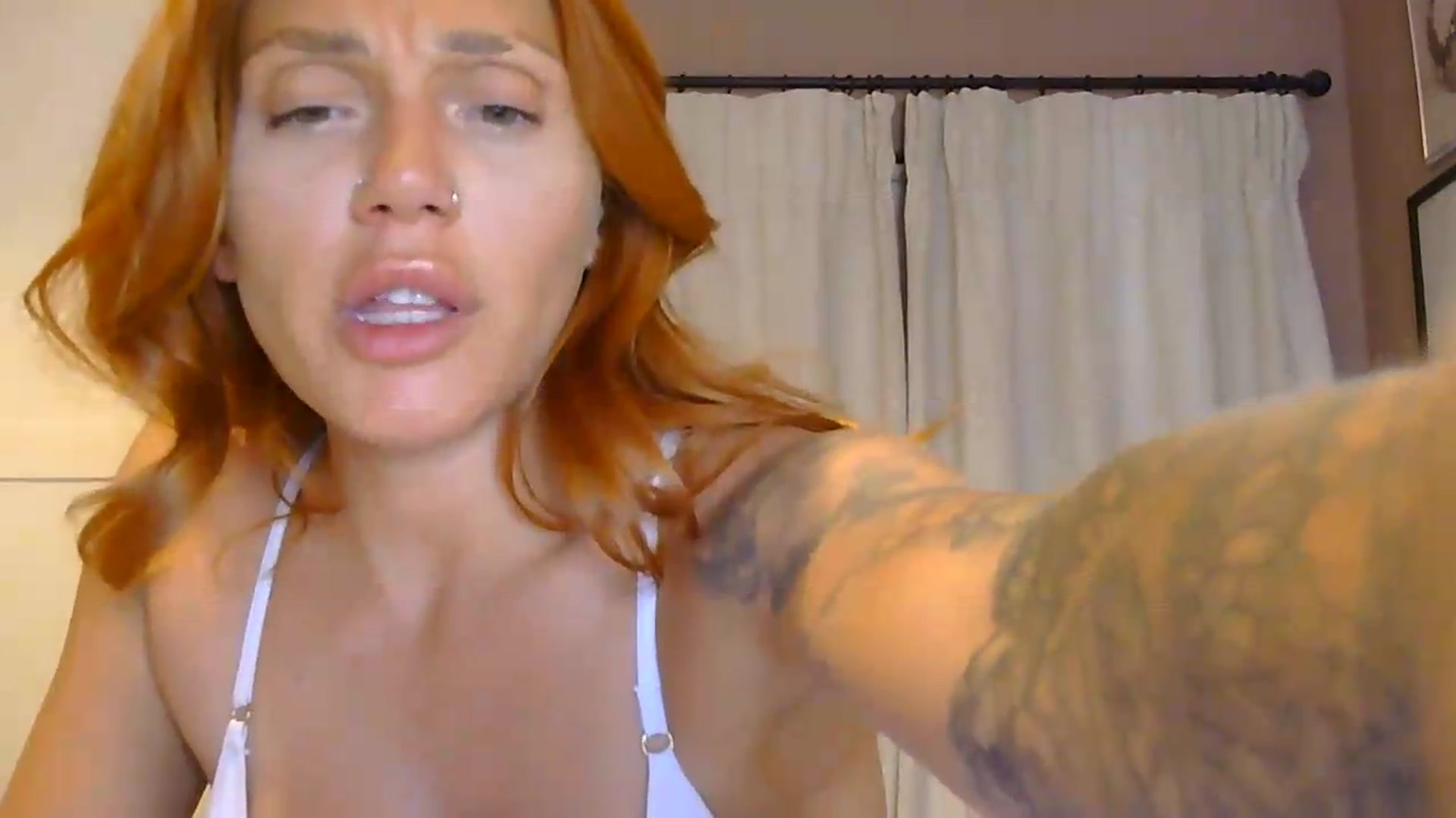 Gallery image thumbnail from EnglishRose3's myfreecams stream on, 07/06/2026, 22:04 image 7 of 20