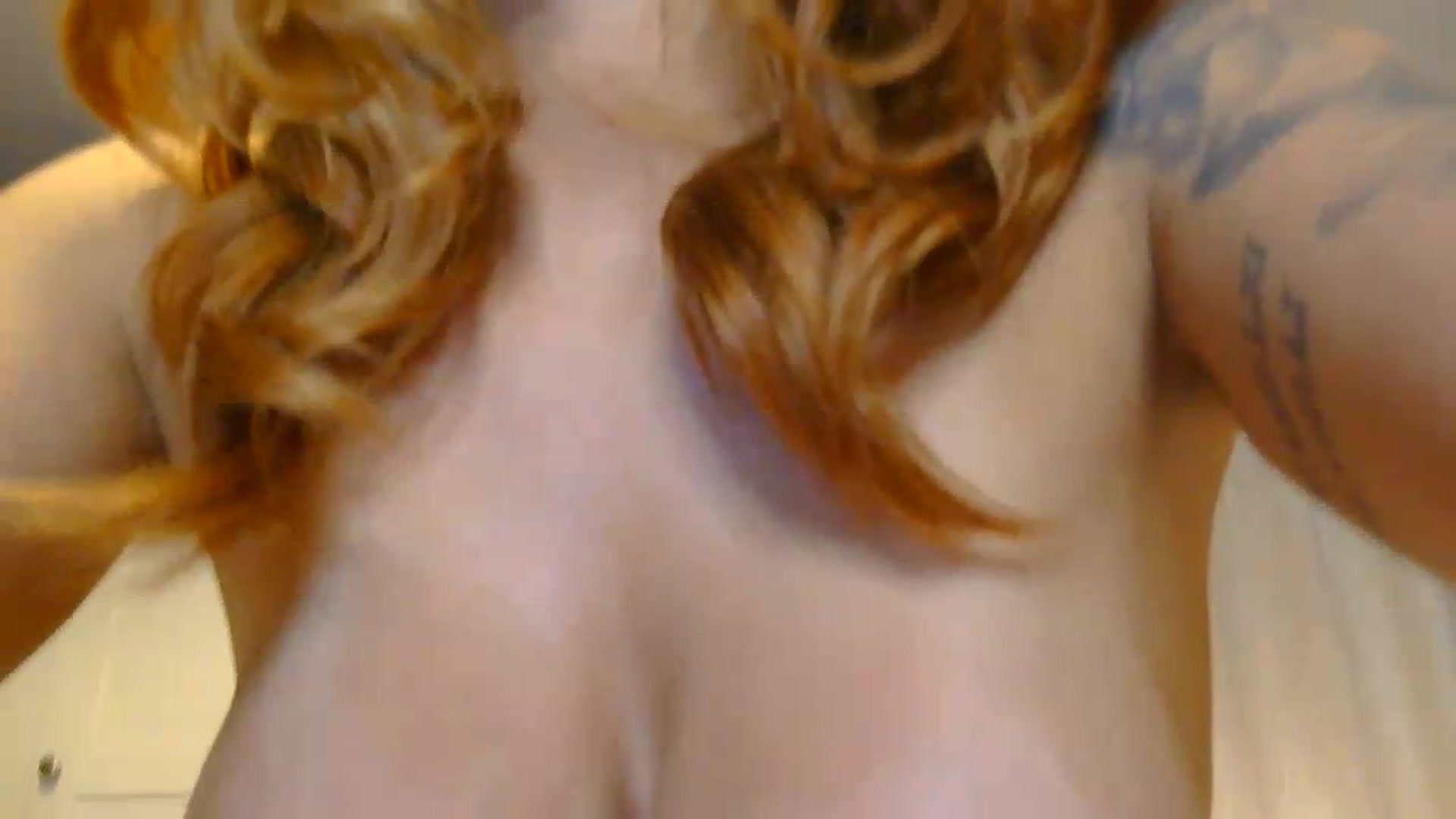 Gallery image thumbnail from EnglishRose3's myfreecams stream on, 07/08/2026, 07:39 image 19 of 20