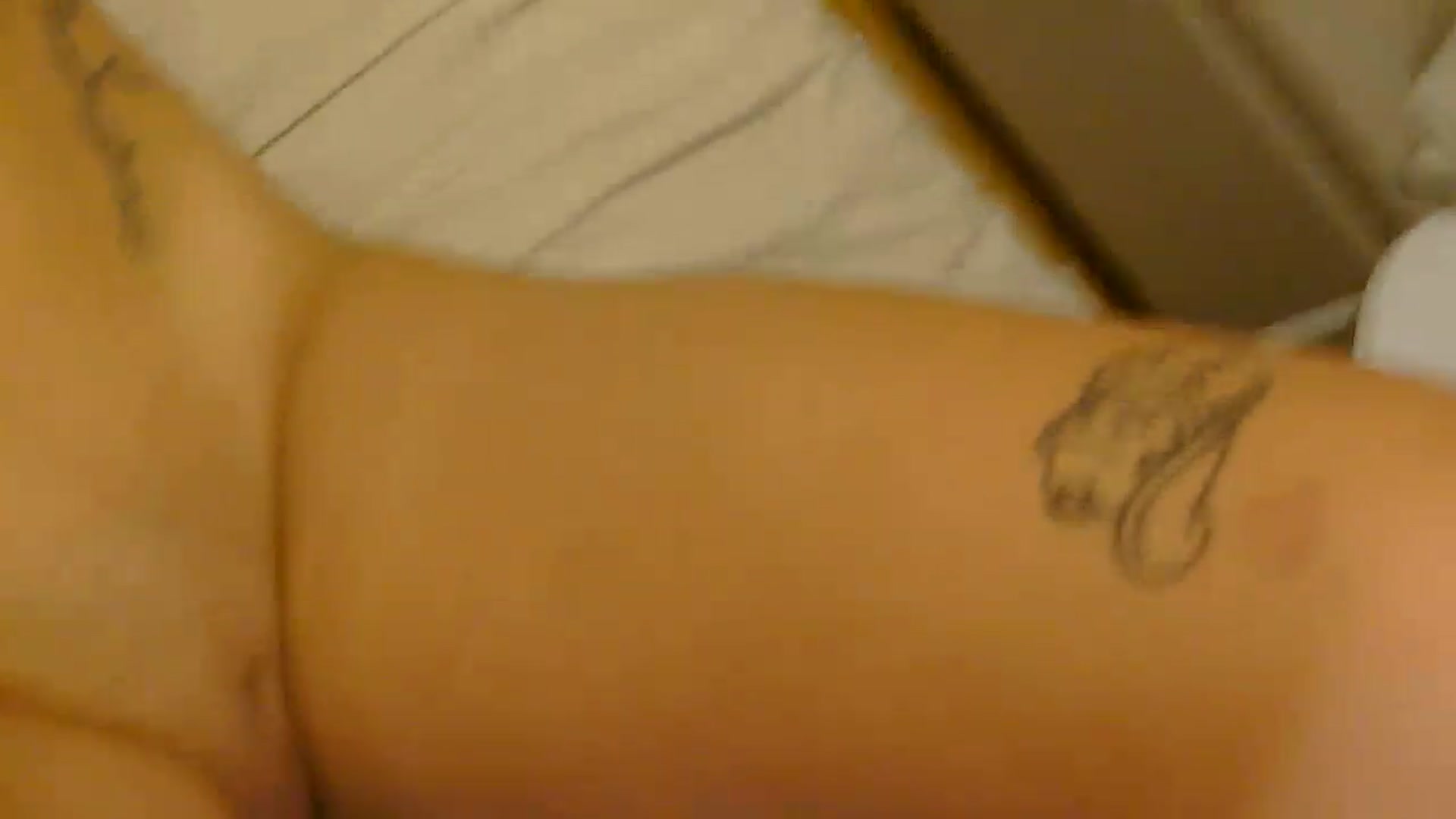 Gallery image thumbnail from EnglishRose3's myfreecams stream on, 08/06/2026, 08:40 image 11 of 20