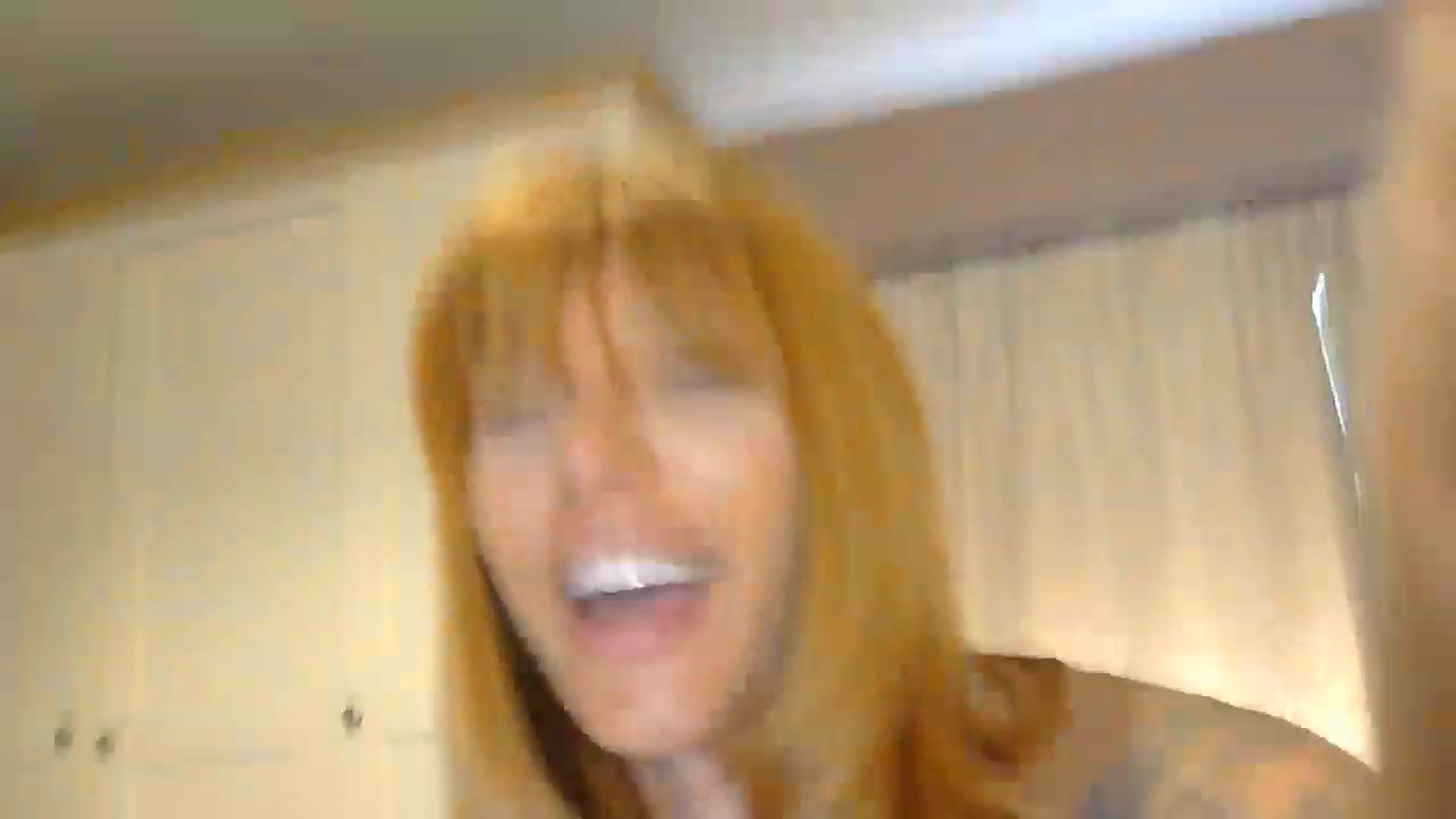Gallery image thumbnail from EnglishRose3's myfreecams stream on, 08/11/2026, 07:09 image 9 of 20
