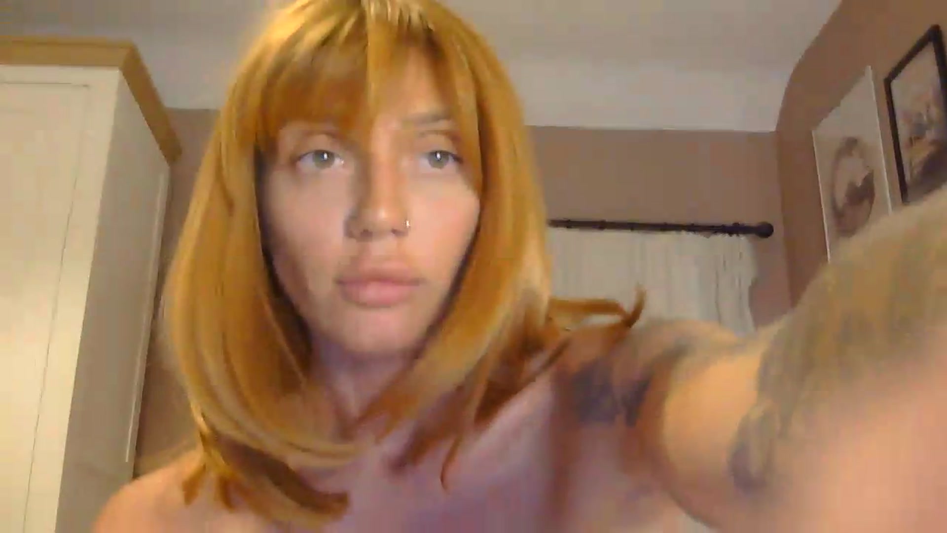 Gallery image thumbnail from EnglishRose3's myfreecams stream on, 08/22/2026, 22:36 image 15 of 20