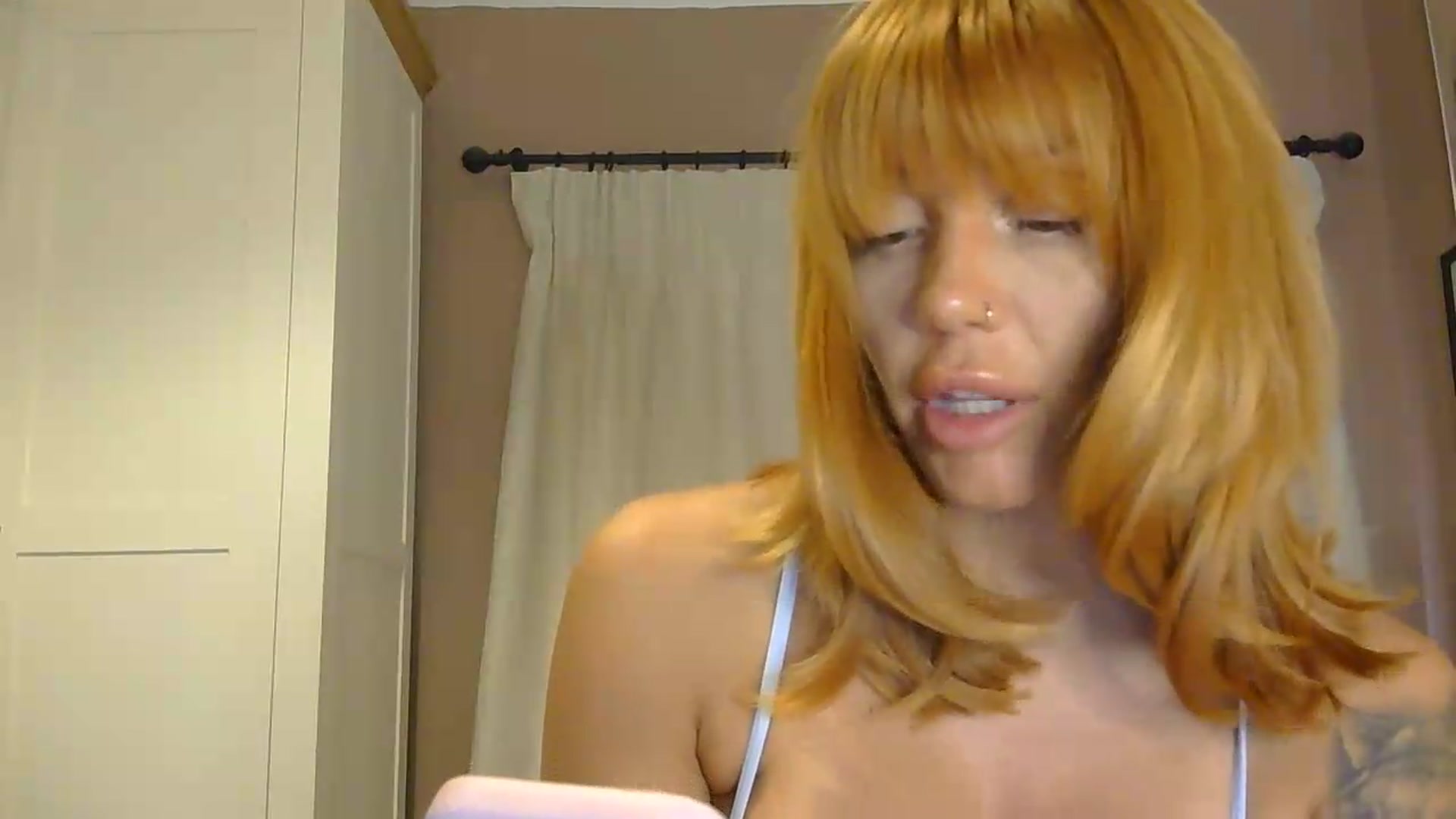 Gallery image thumbnail from EnglishRose3's myfreecams stream on, 08/25/2026, 06:21 image 11 of 20