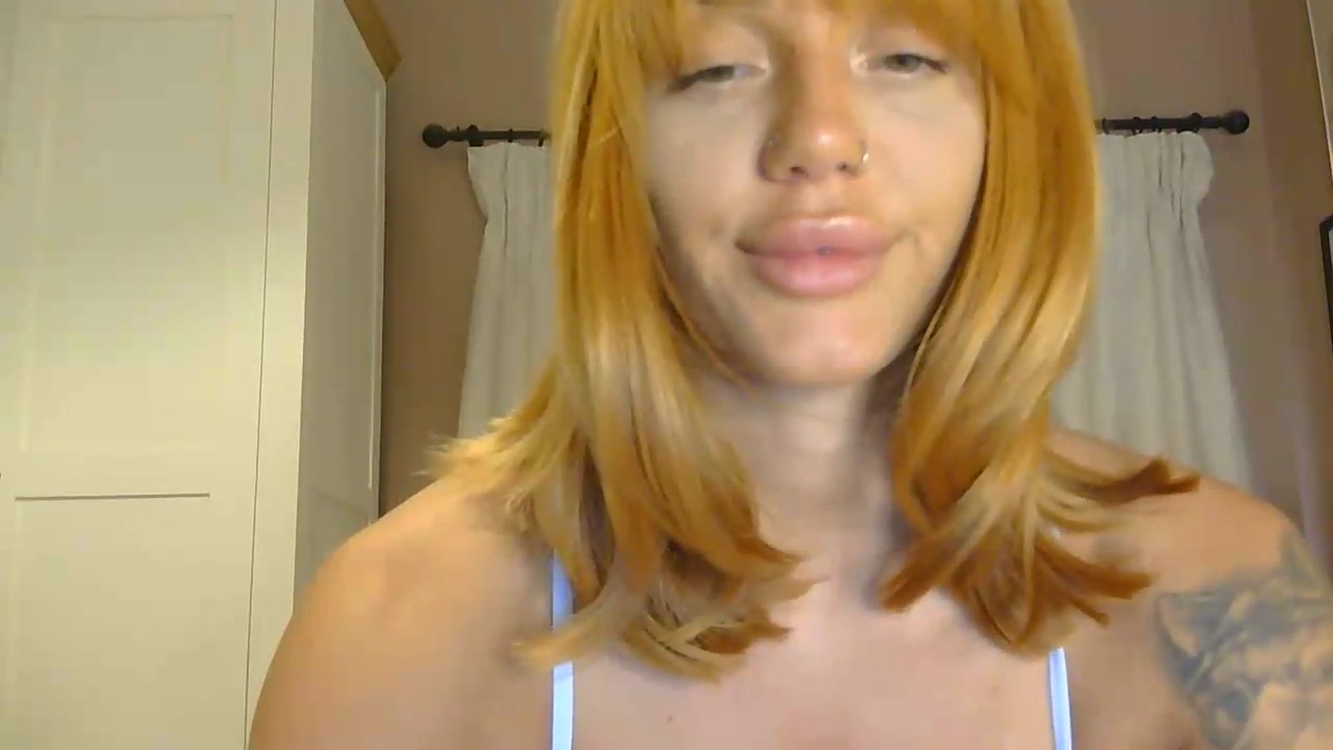 Gallery image thumbnail from EnglishRose3's myfreecams stream on, 08/25/2026, 06:21 image 12 of 20