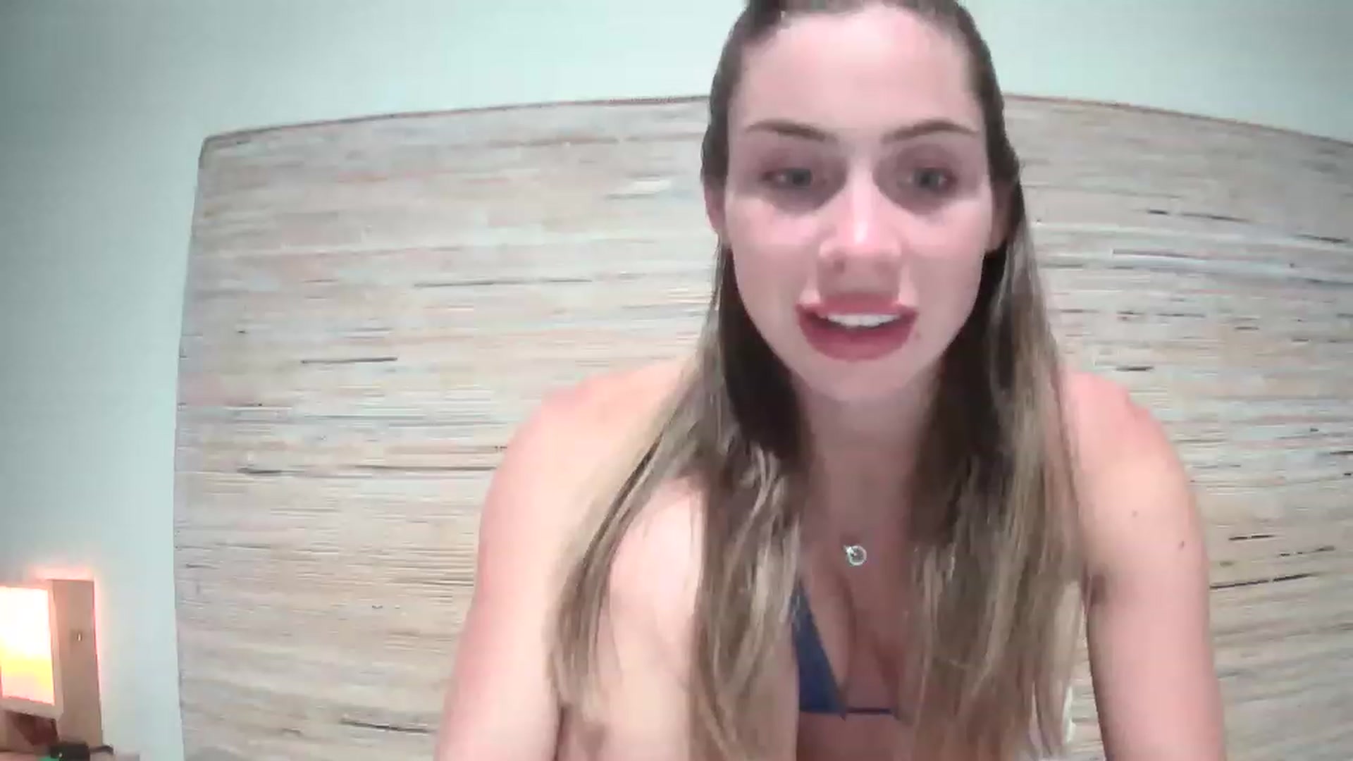 Gallery image thumbnail from English_Babe1's myfreecams stream on, 01/15/2023, 13:43 image 8 of 20