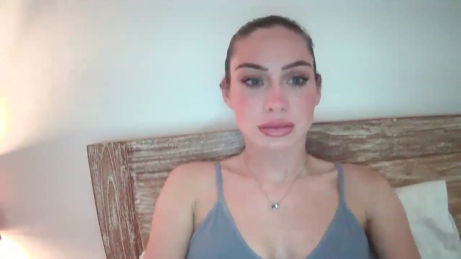 Gallery image thumbnail from English_Babe1's myfreecams stream on, 01/31/2023, 12:46 image 2 of 20