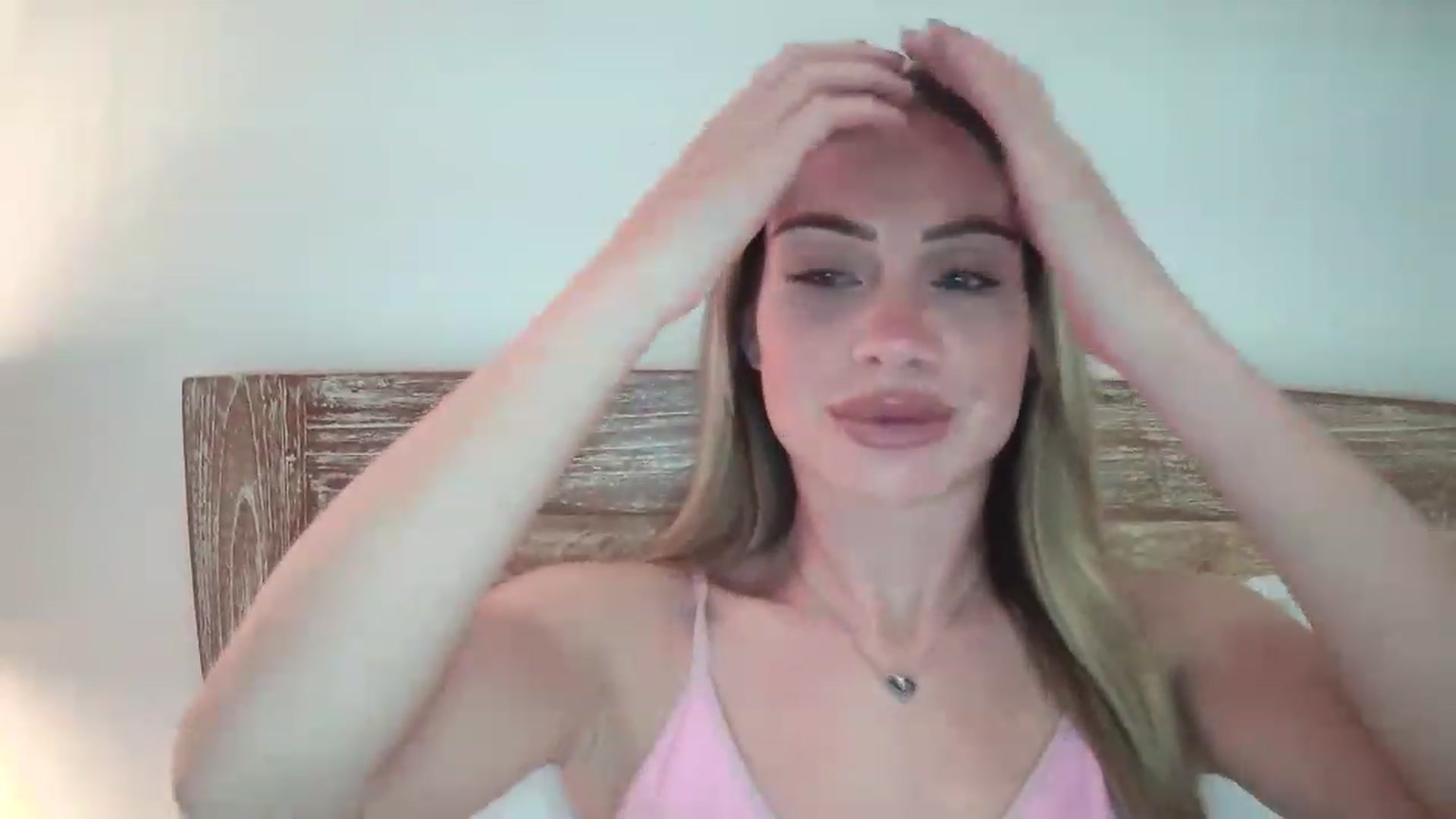 Gallery image thumbnail from English_Babe1's myfreecams stream on, 02/03/2023, 11:02 image 20 of 20