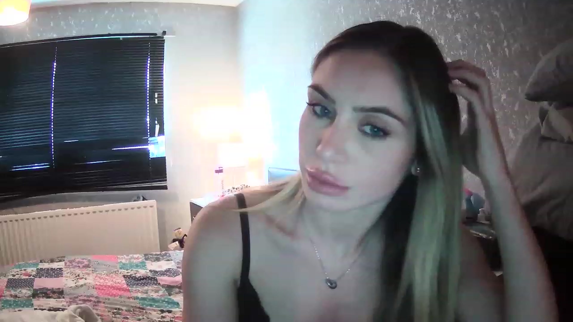 Gallery image thumbnail from English_Babe1's myfreecams stream on, 03/10/2023, 11:44 image 7 of 20