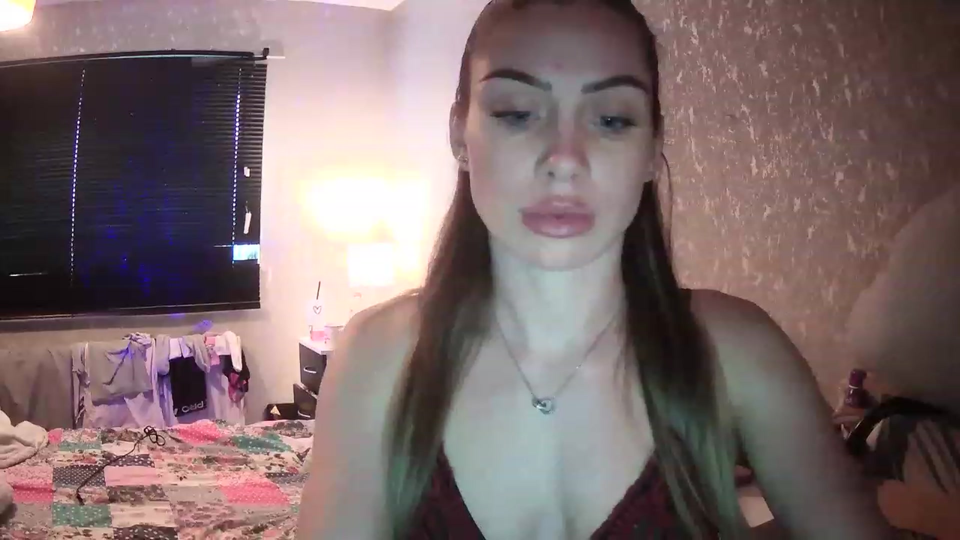 Gallery image thumbnail from English_Babe1's myfreecams stream on, 03/11/2023, 15:22 image 17 of 20
