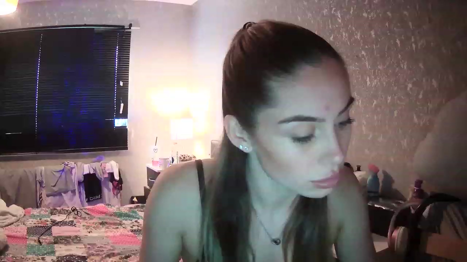 Gallery image thumbnail from English_Babe1's myfreecams stream on, 03/11/2023, 15:22 image 13 of 20