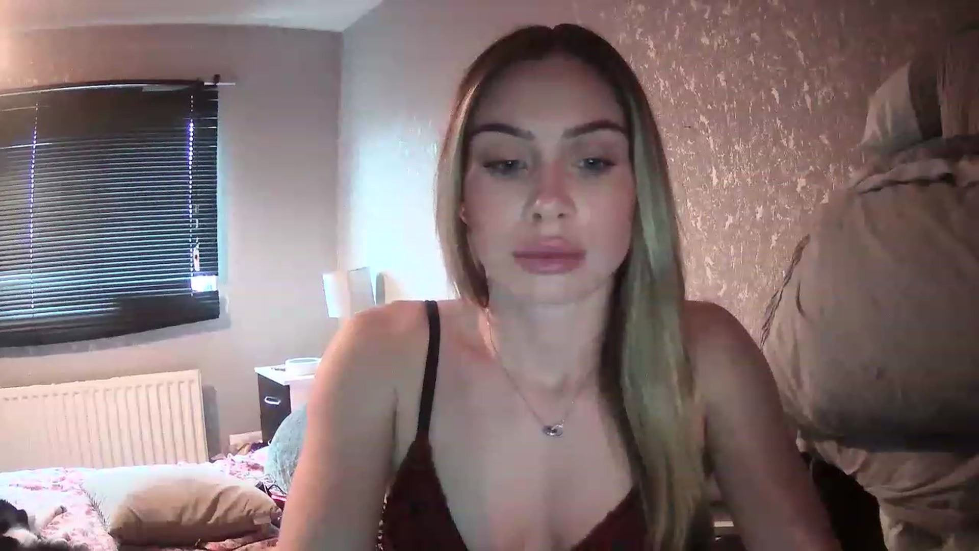 Gallery image thumbnail from English_Babe1's myfreecams stream on, 03/16/2023, 13:14 image 19 of 20