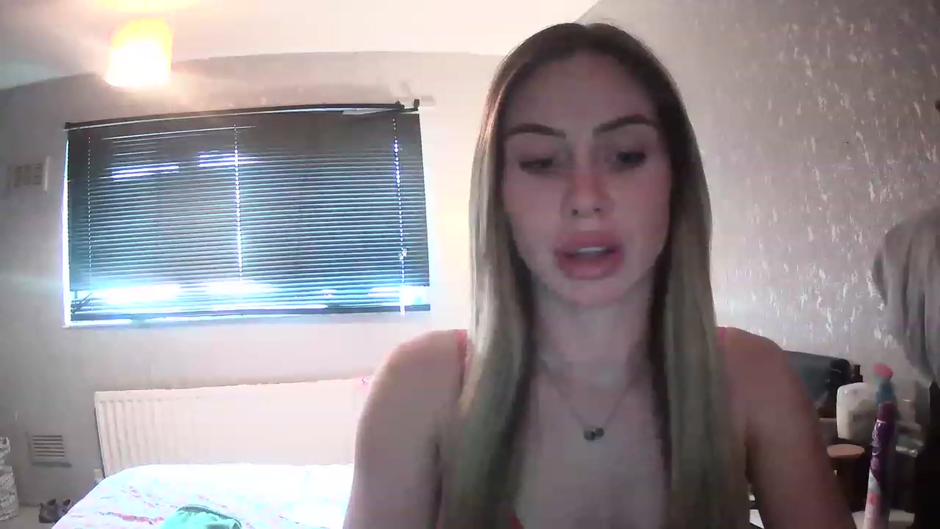 Gallery image thumbnail from English_Babe1's myfreecams stream on, 03/17/2023, 15:52 image 6 of 20