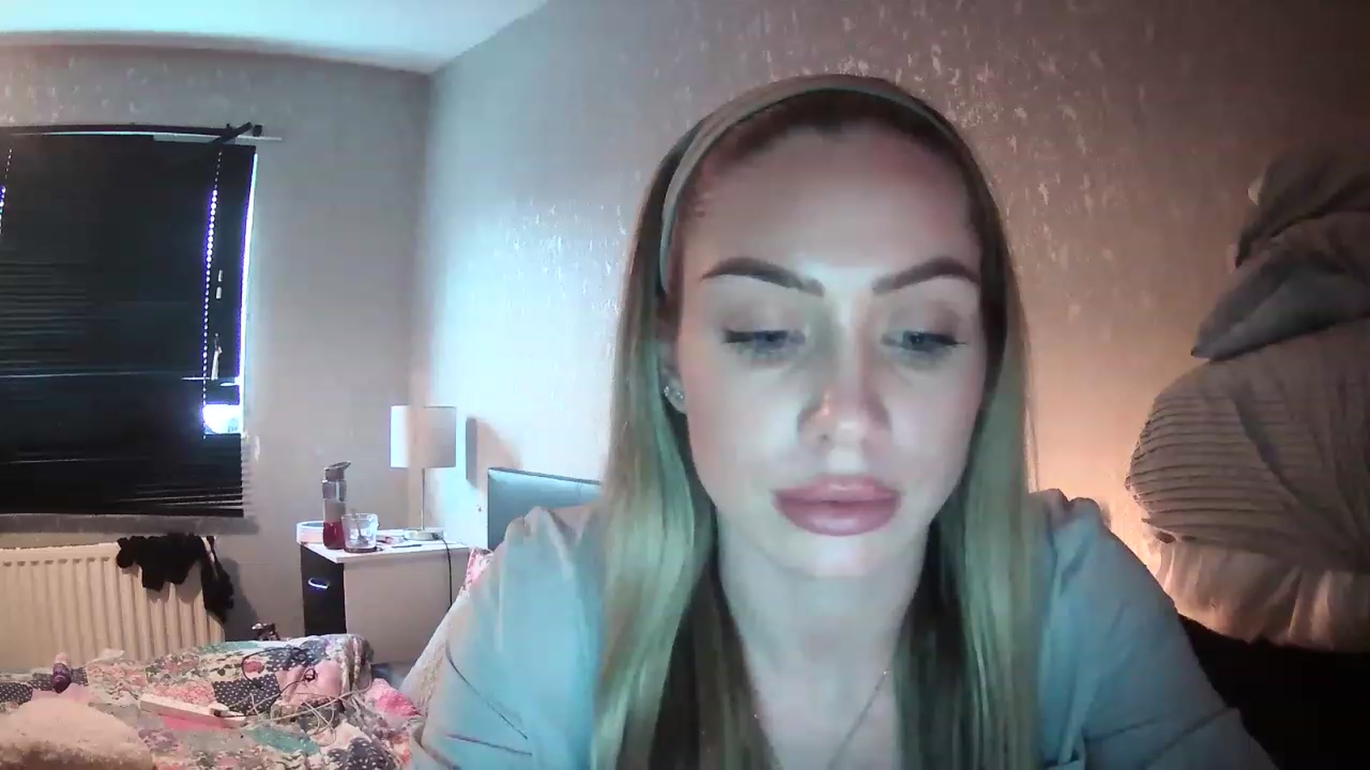 Gallery image thumbnail from English_Babe1's myfreecams stream on, 03/29/2023, 15:57 image 2 of 20