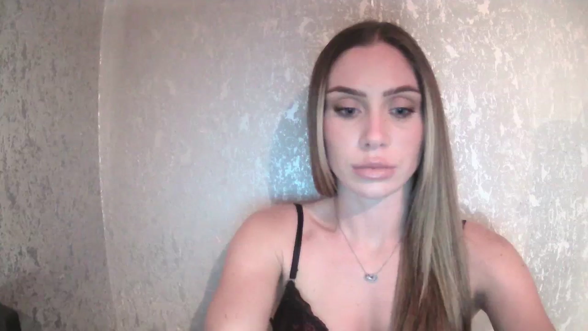 Gallery image thumbnail from English_Babe1's myfreecams stream on, 11/05/2023, 17:15 image 10 of 20