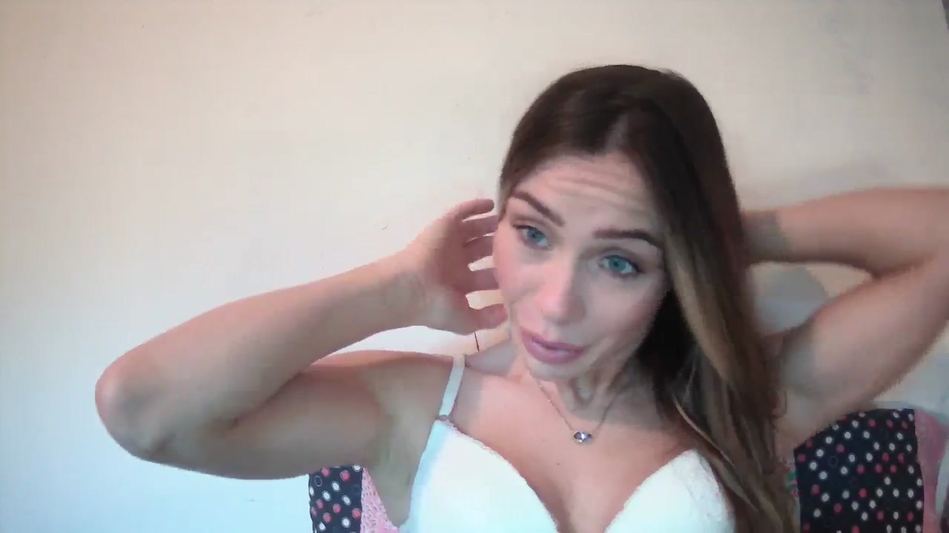 Gallery image thumbnail from English_Babe1's myfreecams stream on, 11/07/2023, 09:53 image 3 of 20