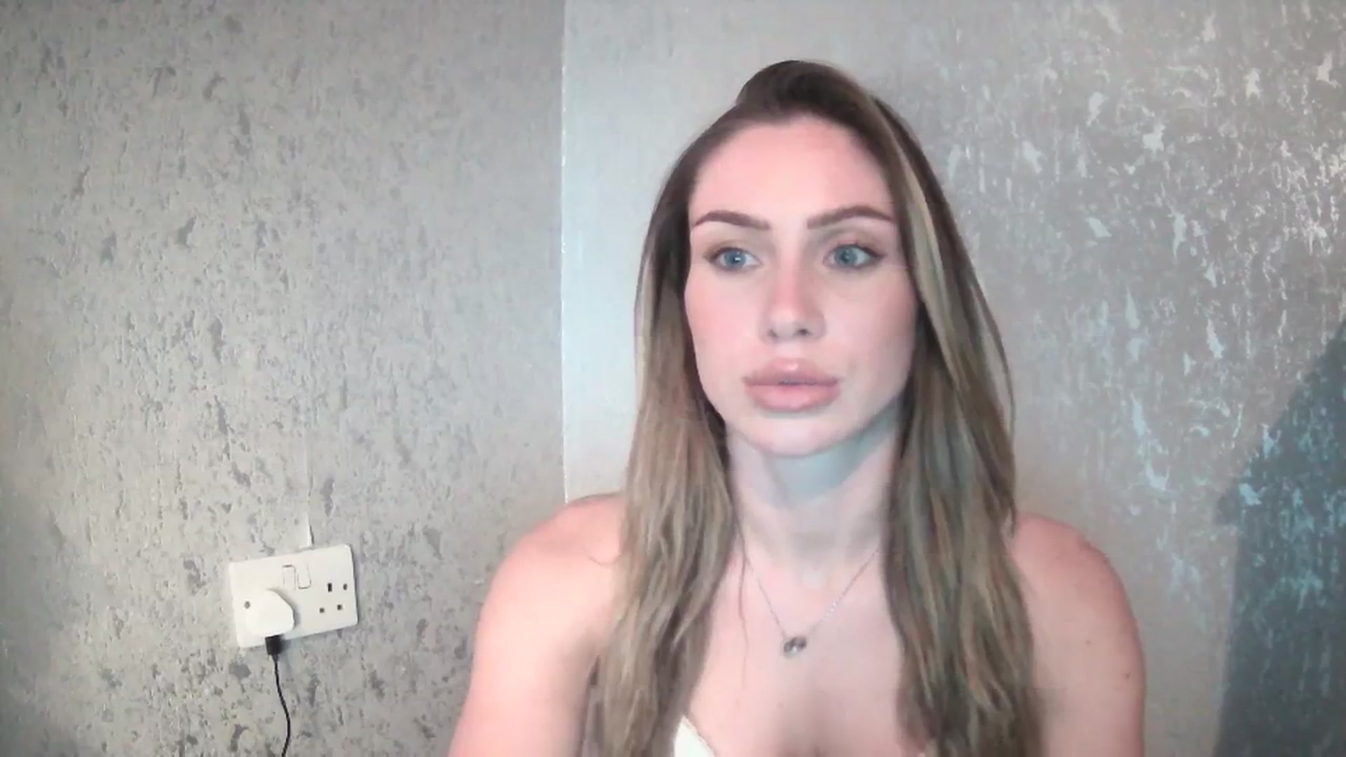 Gallery image thumbnail from English_Babe1's myfreecams stream on, 11/07/2023, 11:49 image 17 of 20