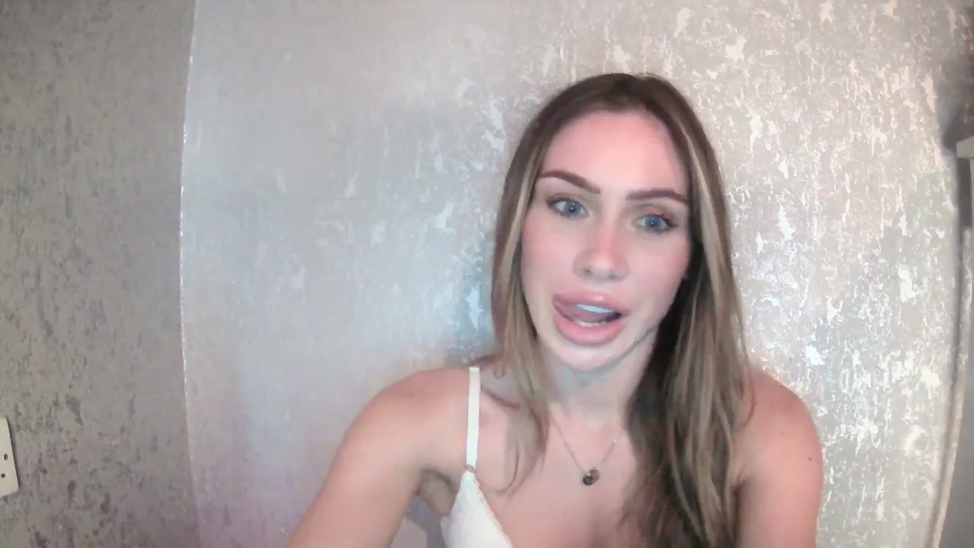 Gallery image thumbnail from English_Babe1's myfreecams stream on, 11/07/2023, 12:22 image 8 of 20
