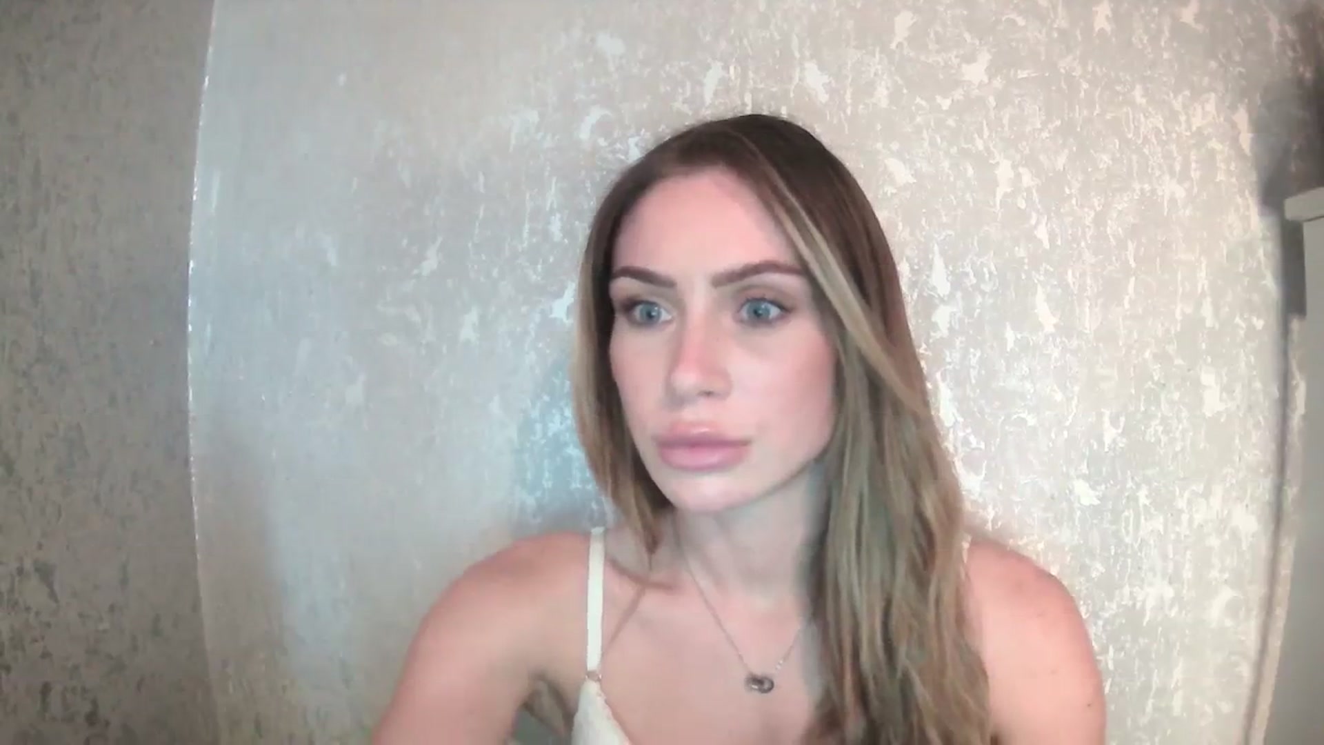Gallery image thumbnail from English_Babe1's myfreecams stream on, 11/07/2023, 13:07 image 10 of 20