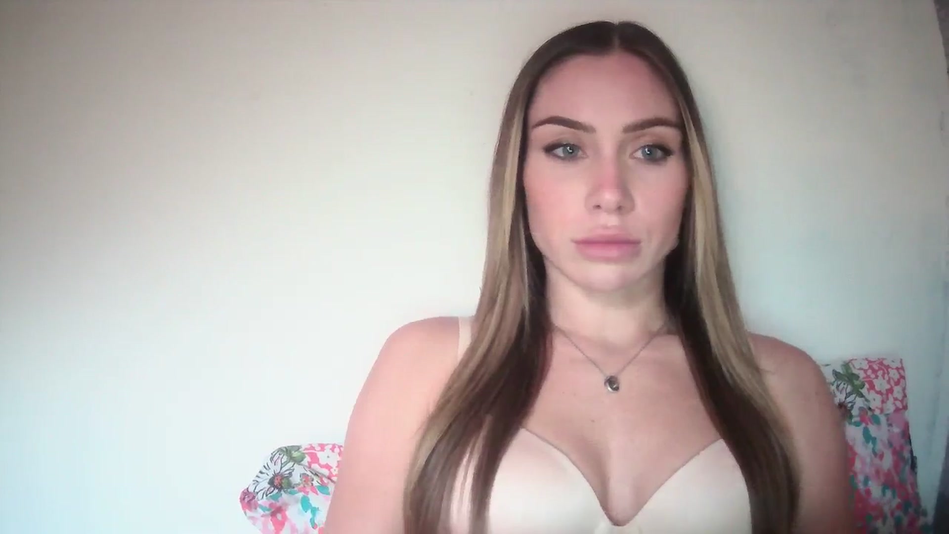 Gallery image thumbnail from English_Babe1's myfreecams stream on, 11/11/2023, 14:42 image 2 of 20