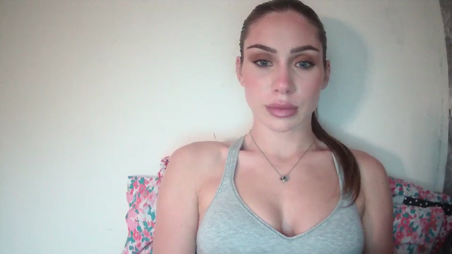 Gallery image thumbnail from English_Babe1's myfreecams stream on, 11/12/2023, 14:39 image 19 of 20