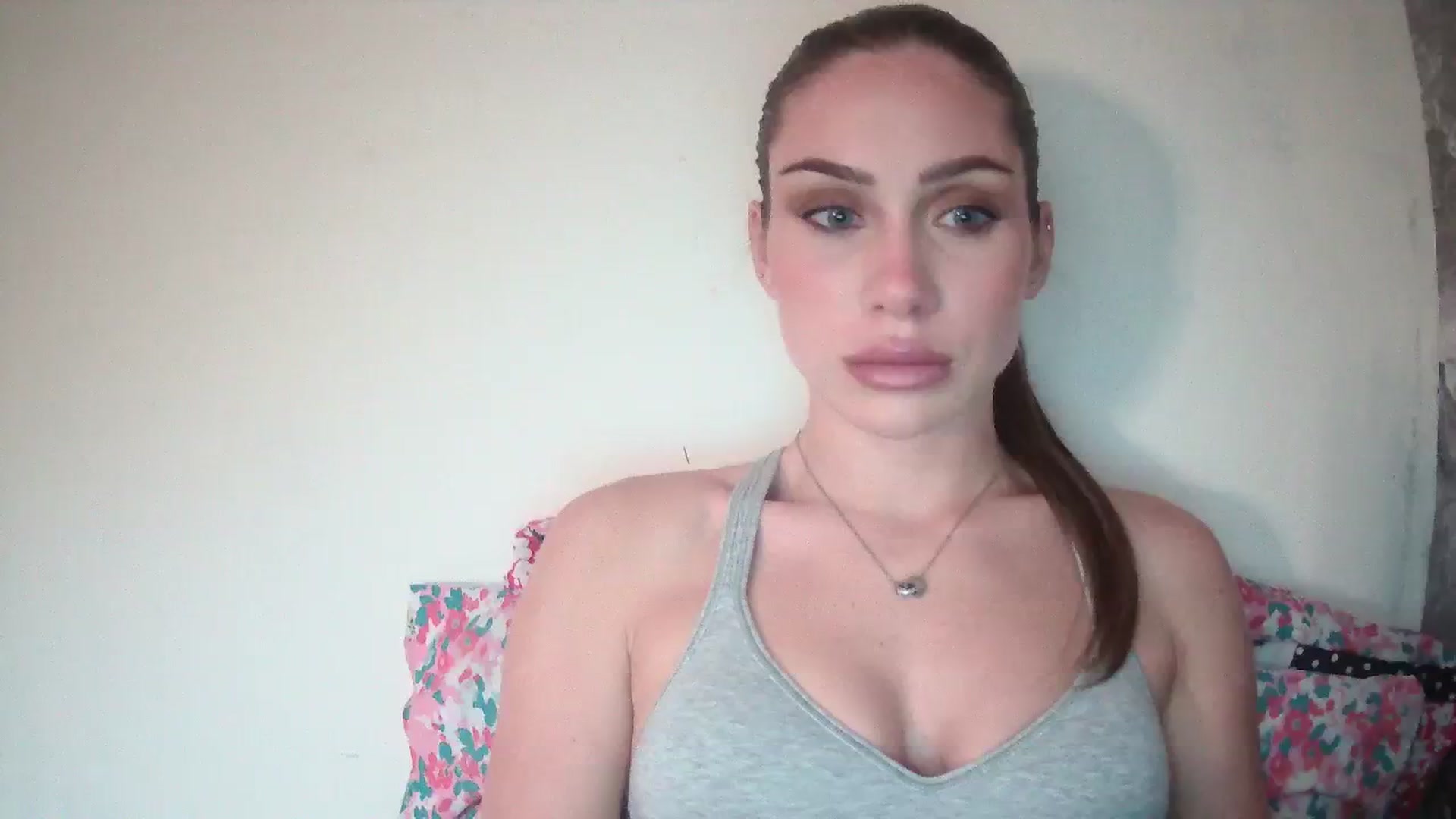 Gallery image thumbnail from English_Babe1's myfreecams stream on, 11/12/2023, 14:39 image 18 of 20
