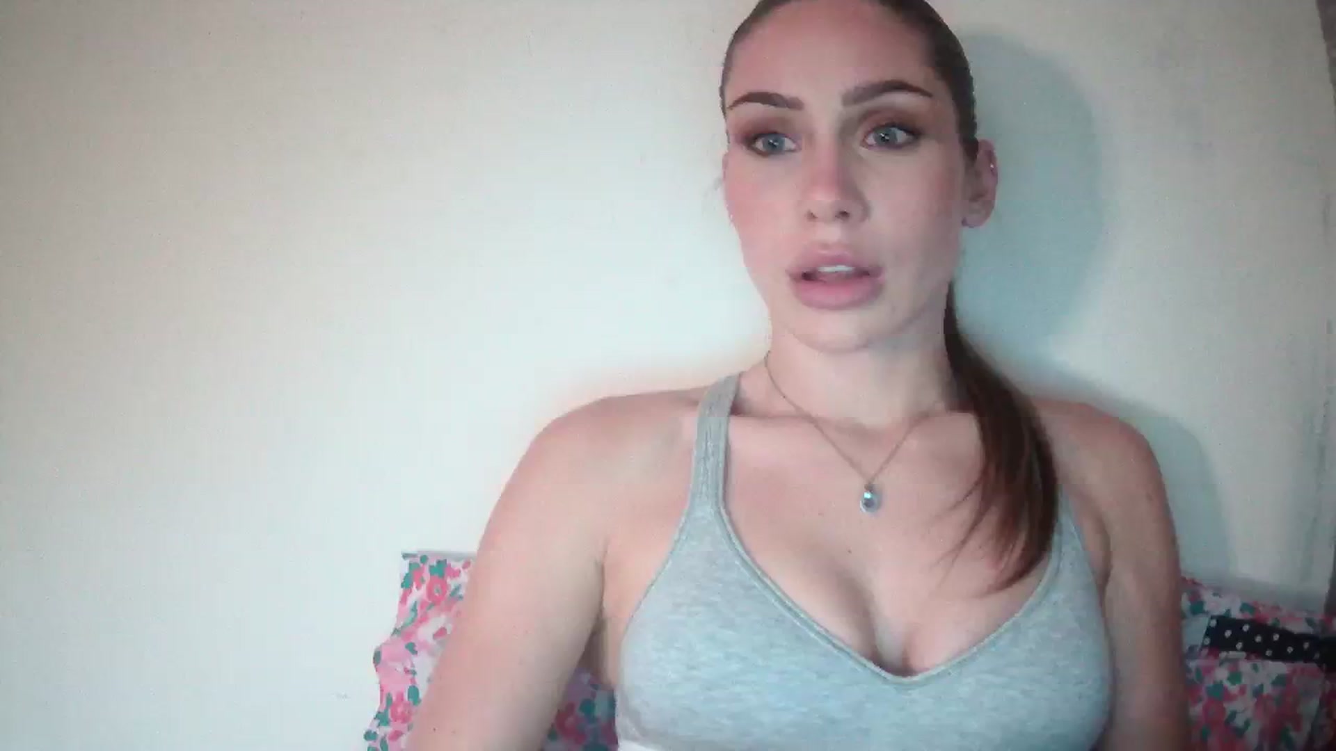Gallery image thumbnail from English_Babe1's myfreecams stream on, 11/12/2023, 15:27 image 10 of 20