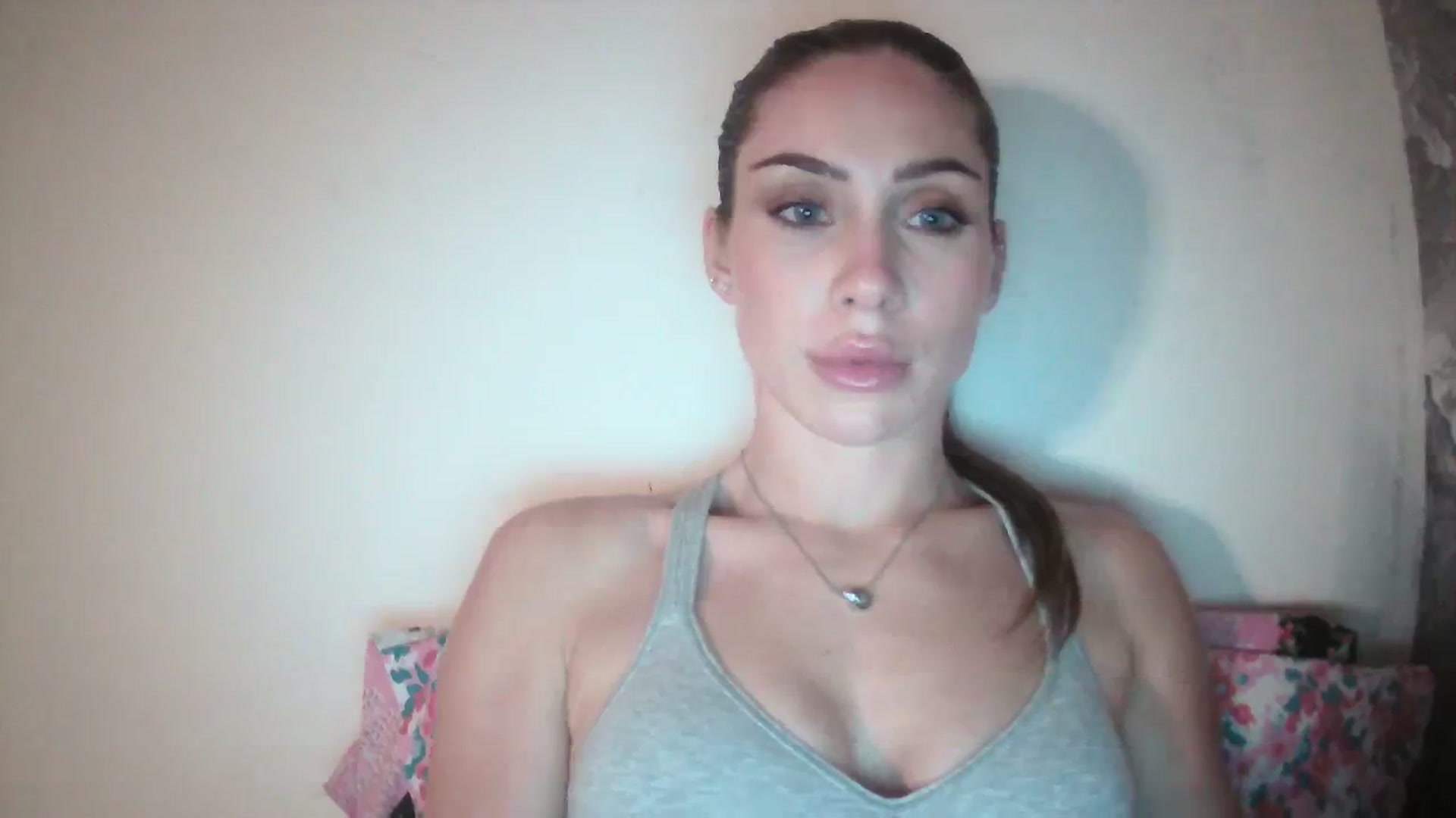 Gallery image thumbnail from English_Babe1's myfreecams stream on, 11/12/2023, 18:59 image 3 of 20