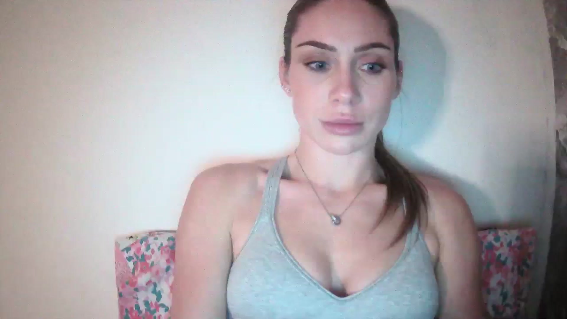 Gallery image thumbnail from English_Babe1's myfreecams stream on, 11/12/2023, 20:46 image 1 of 20
