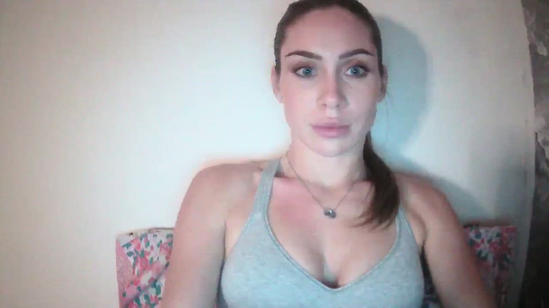 Gallery image thumbnail from English_Babe1's myfreecams stream on, 11/12/2023, 20:46 image 3 of 20