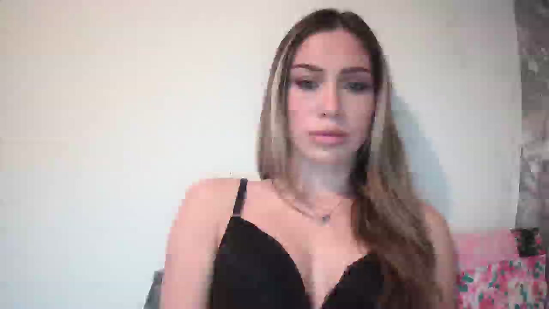 Gallery image thumbnail from English_Babe1's myfreecams stream on, 11/14/2023, 08:56 image 3 of 20
