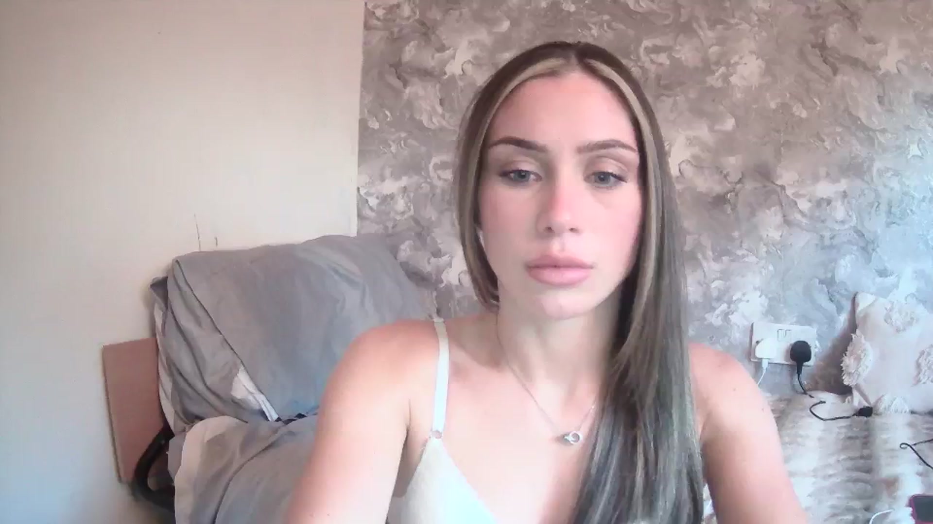 Gallery image thumbnail from English_Babe1's myfreecams stream on, 11/25/2023, 14:20 image 20 of 20