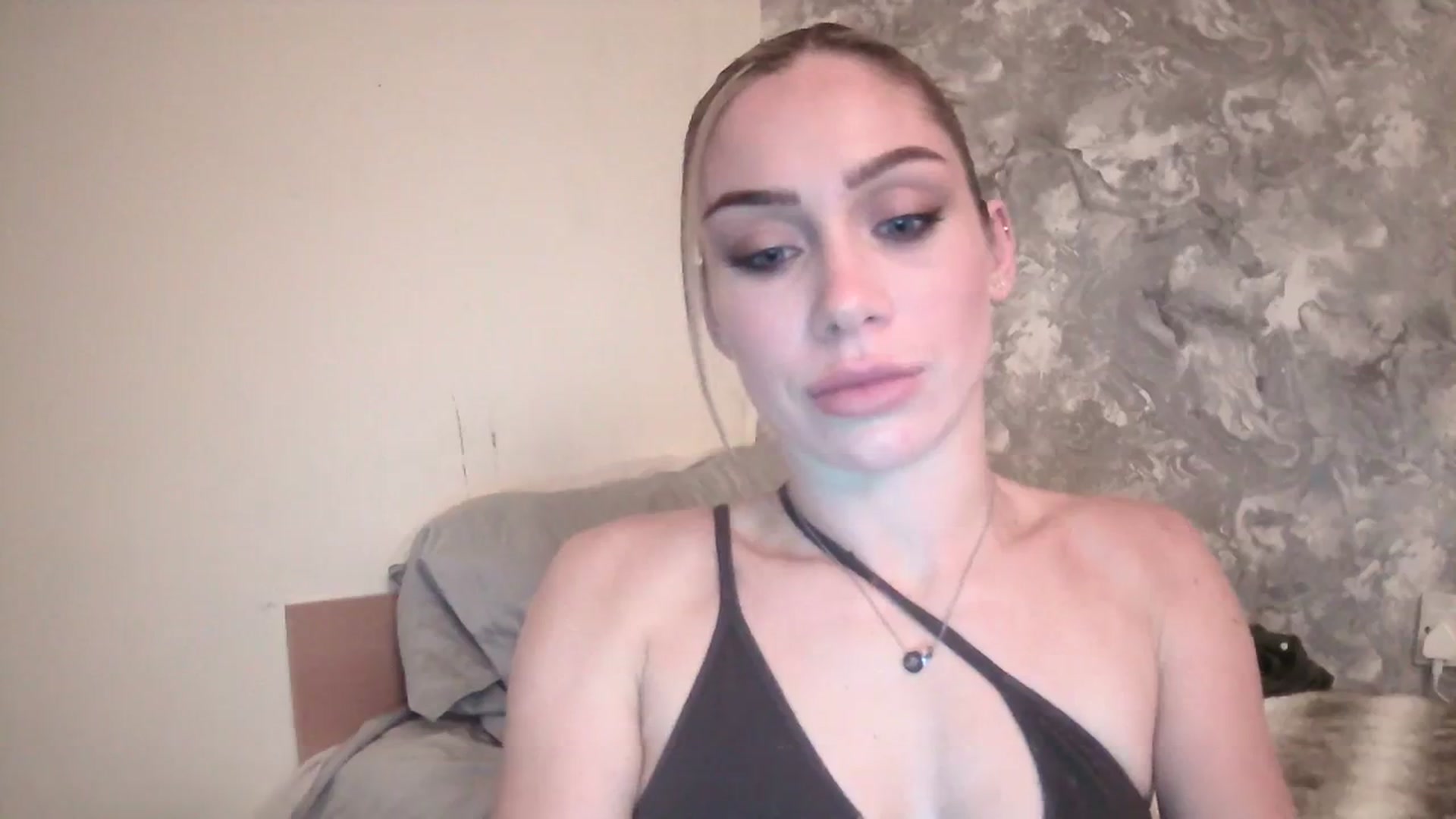 Gallery image thumbnail from English_Babe1's myfreecams stream on, 11/26/2023, 17:00 image 7 of 20
