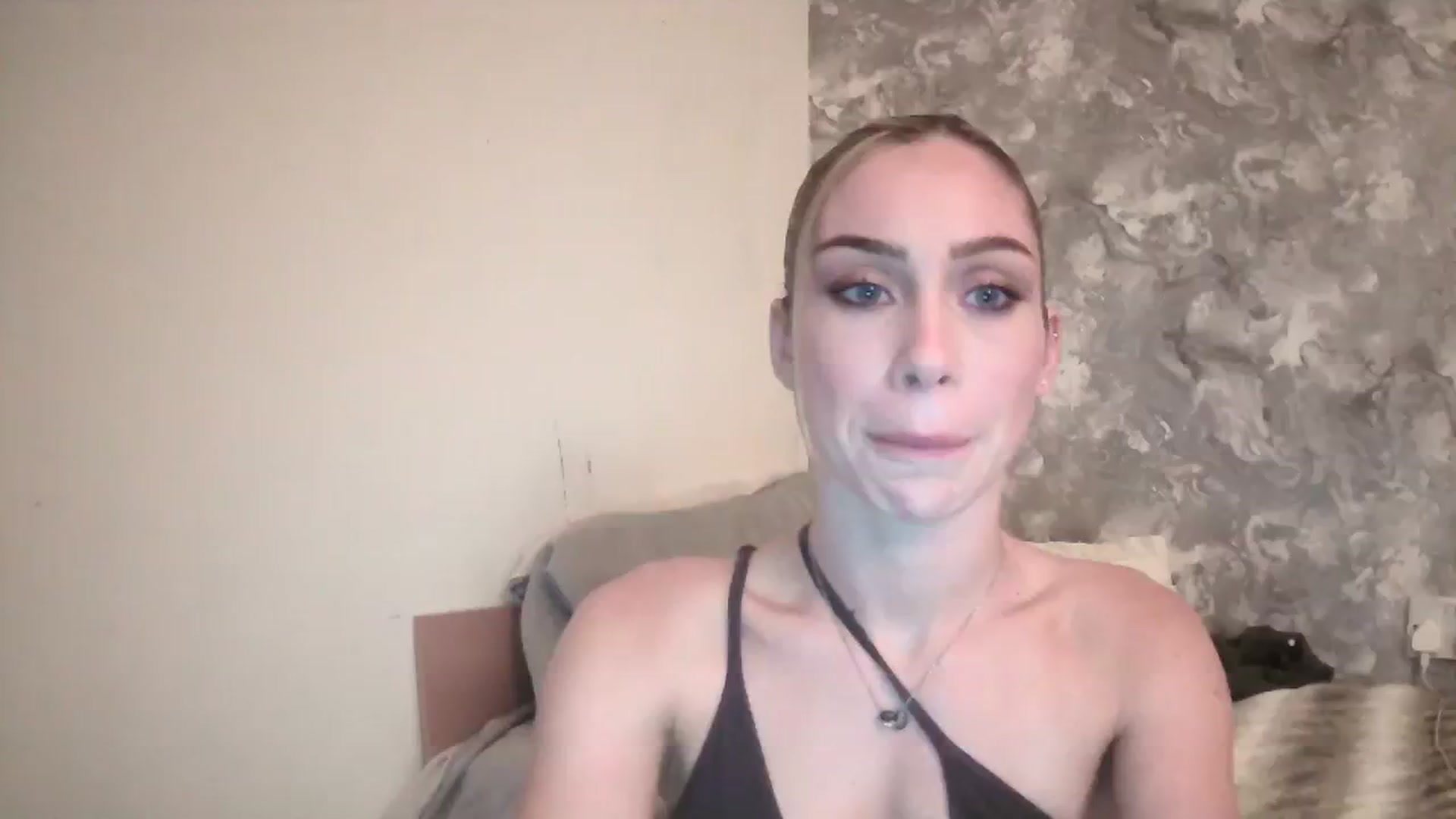 Gallery image thumbnail from English_Babe1's myfreecams stream on, 11/26/2023, 17:43 image 4 of 20