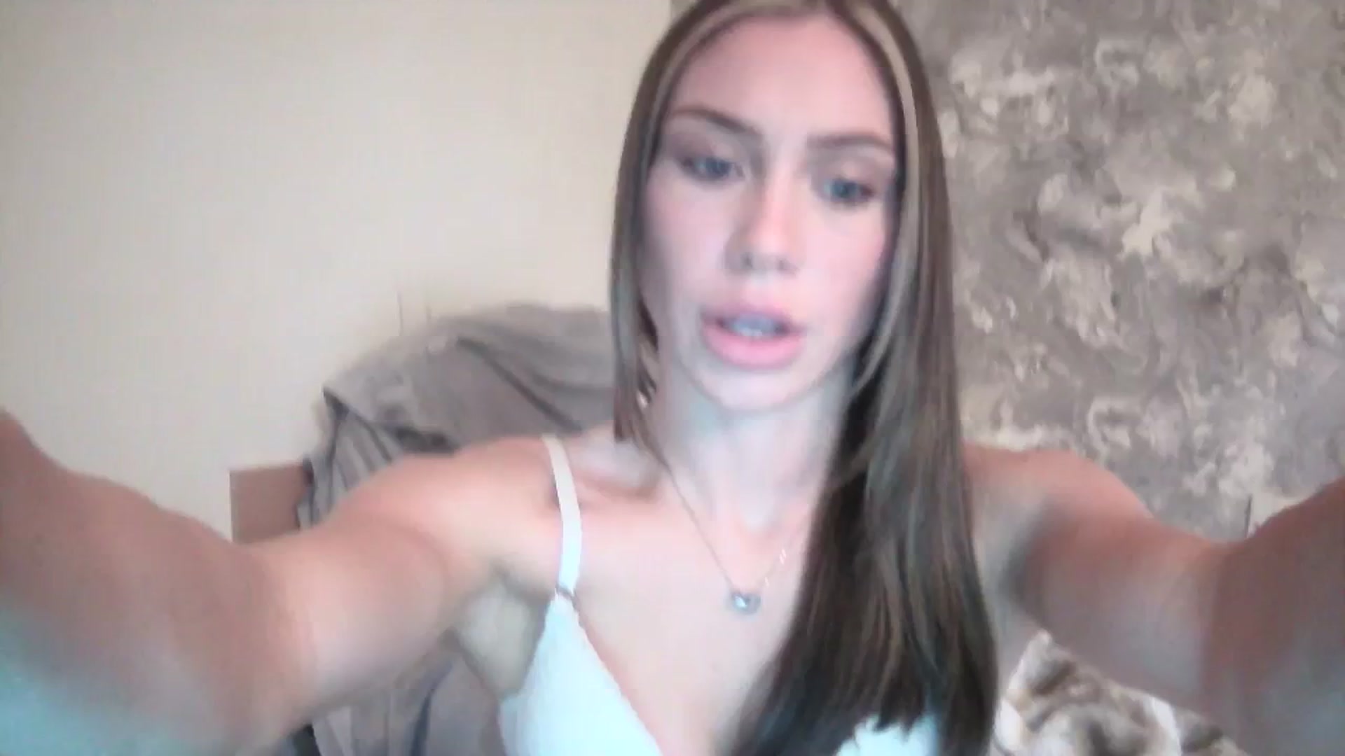 Gallery image thumbnail from English_Babe1's myfreecams stream on, 11/28/2023, 10:11 image 1 of 20