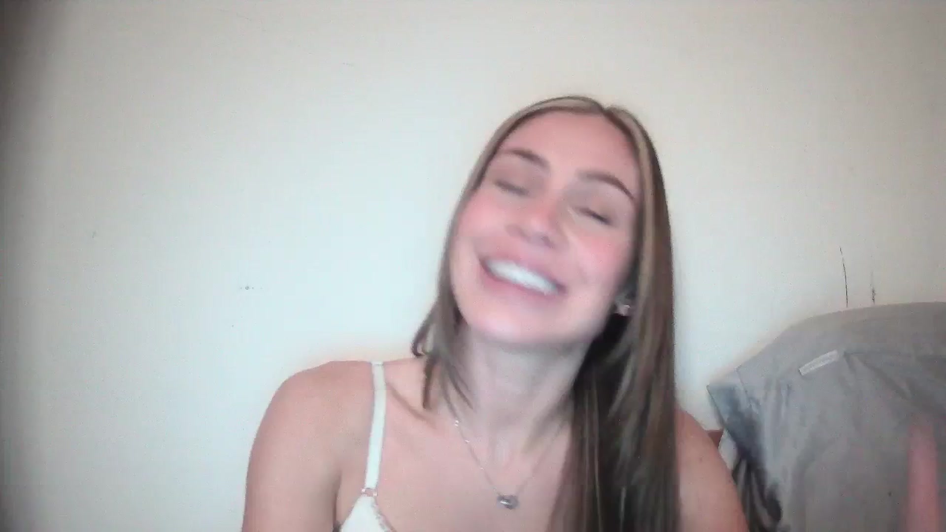 Gallery image thumbnail from English_Babe1's myfreecams stream on, 11/28/2023, 11:58 image 3 of 20