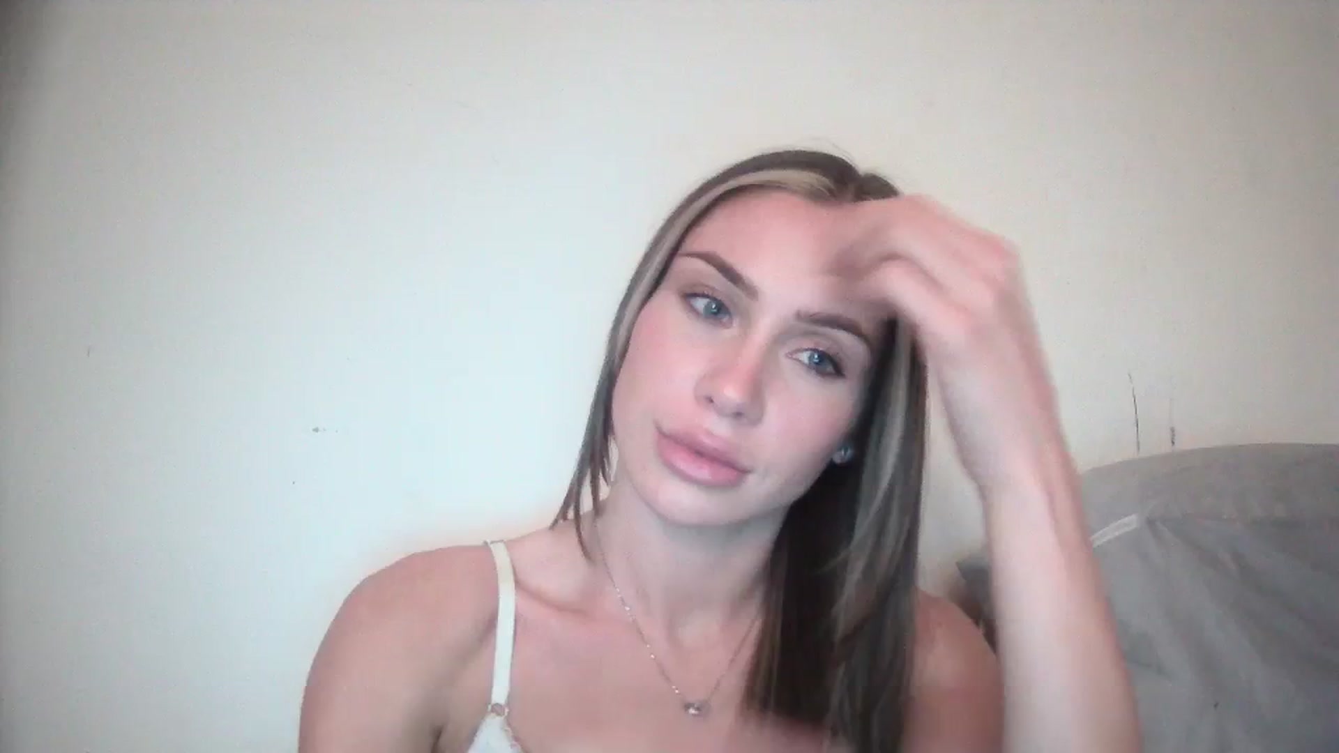 Gallery image thumbnail from English_Babe1's myfreecams stream on, 11/28/2023, 11:58 image 4 of 20