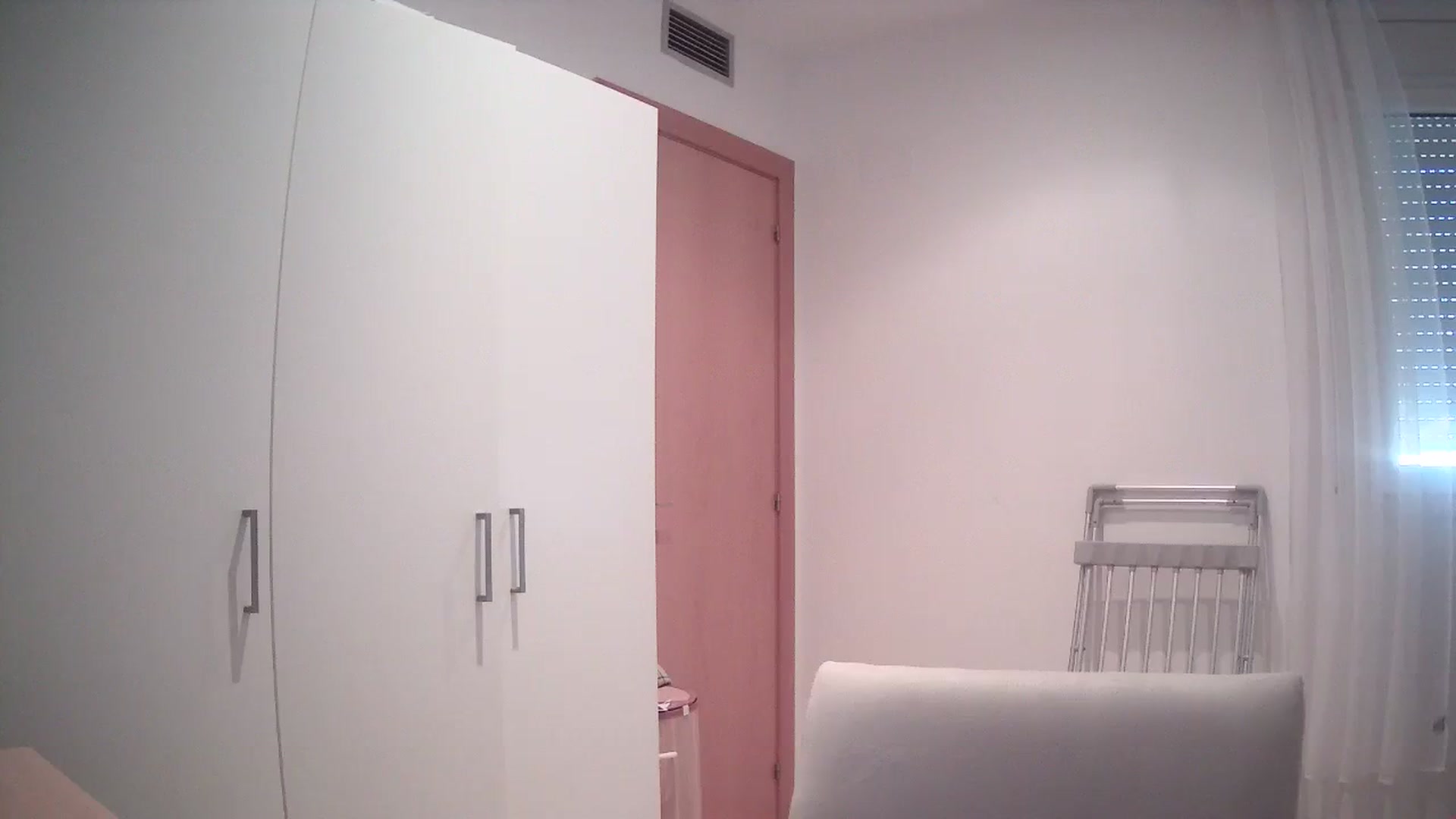 Gallery image thumbnail from English_Lola's myfreecams stream on, 04/04/2024, 12:20 image 8 of 20