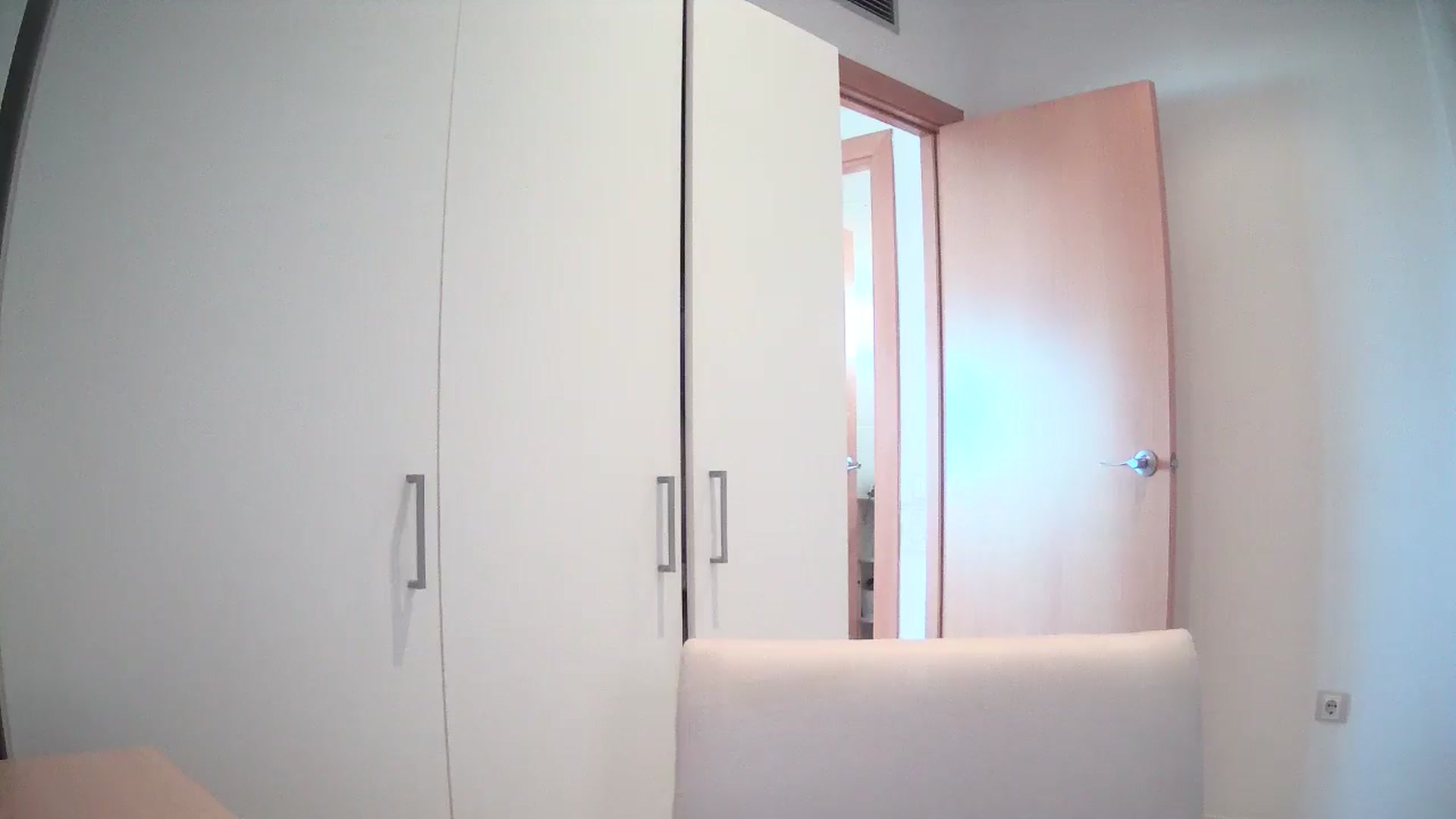 Gallery image thumbnail from English_Lola's myfreecams stream on, 05/07/2024, 15:05 image 7 of 20